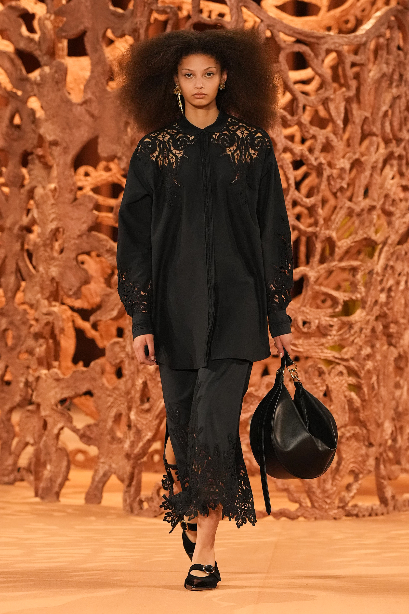 Look 14