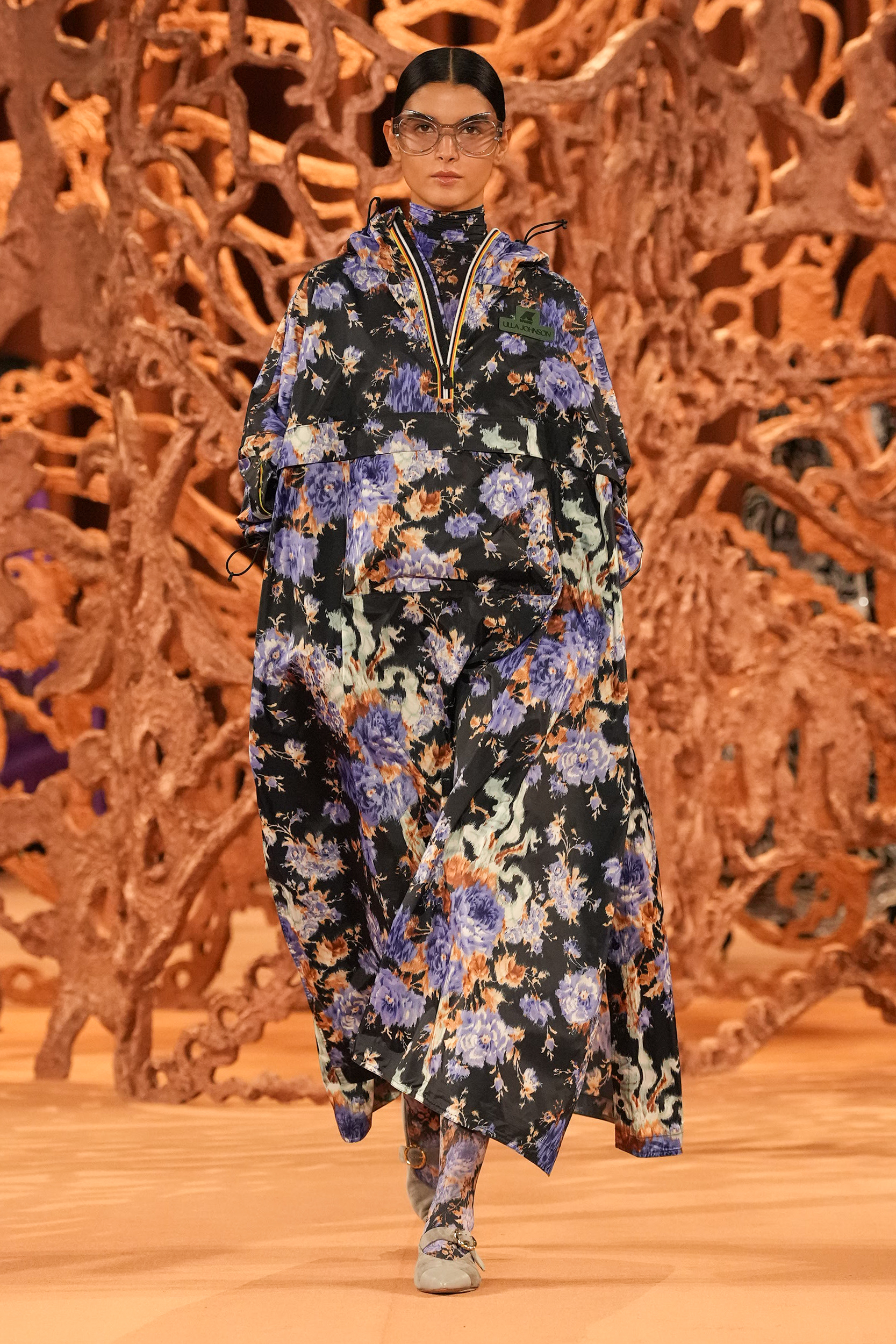 Look 24