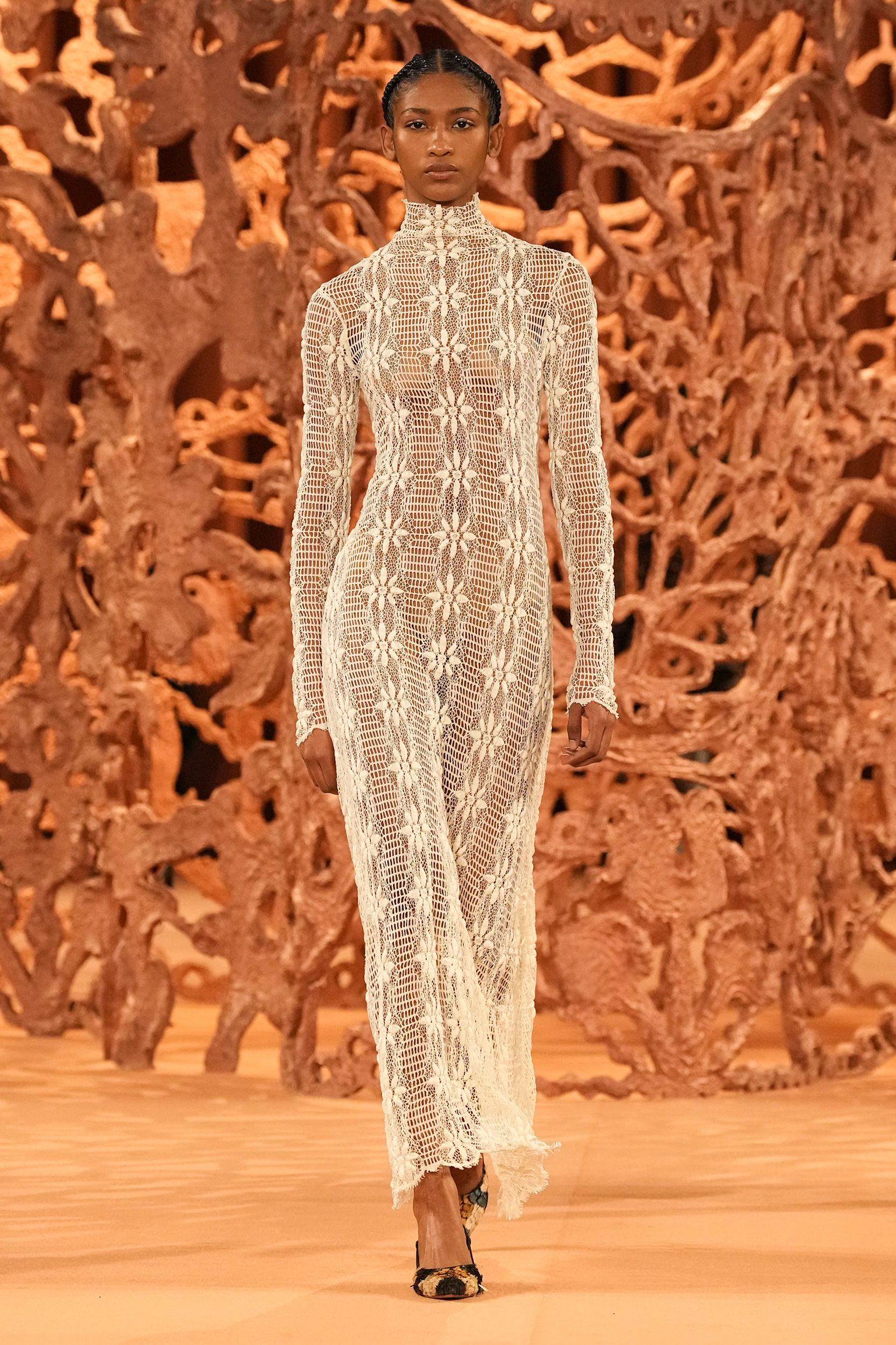 Look 35