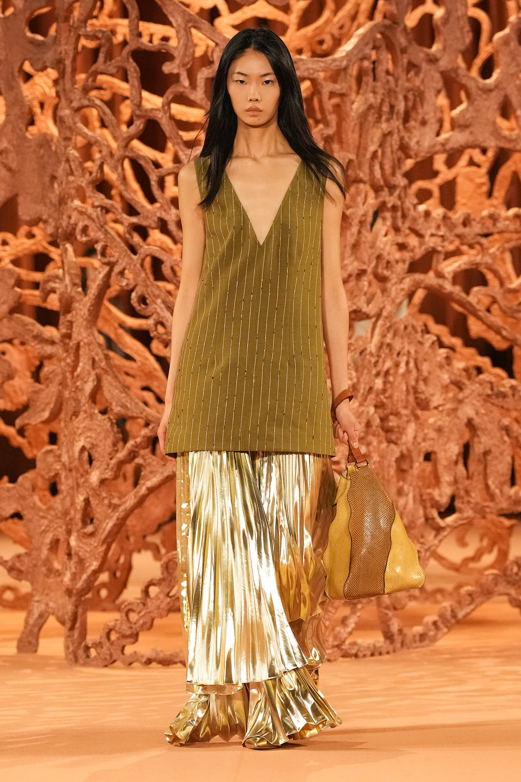 Look 44