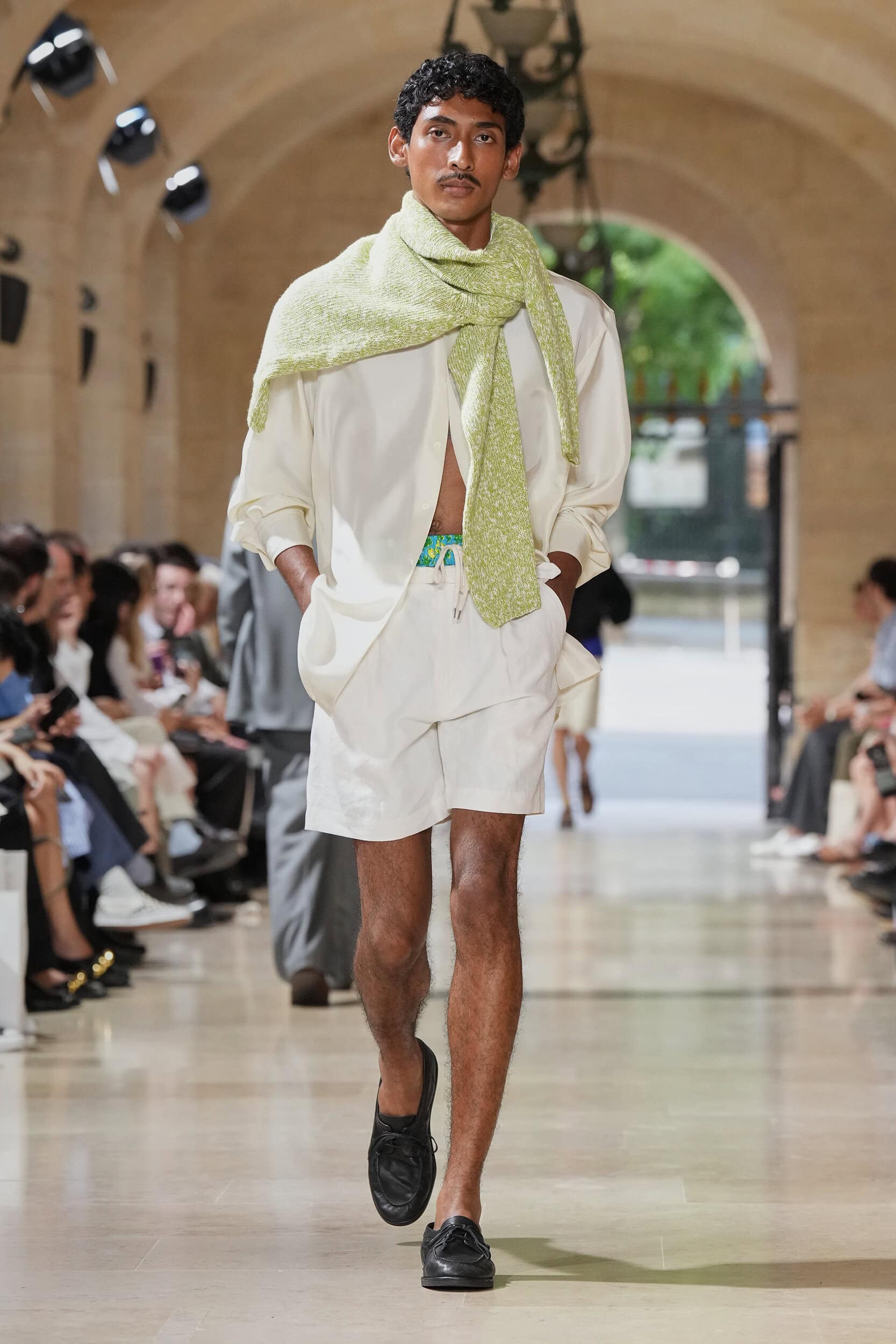 Look 23