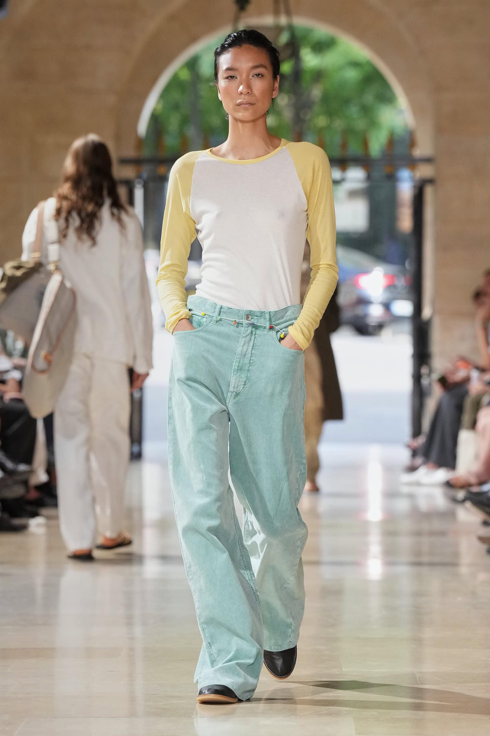 Look 29