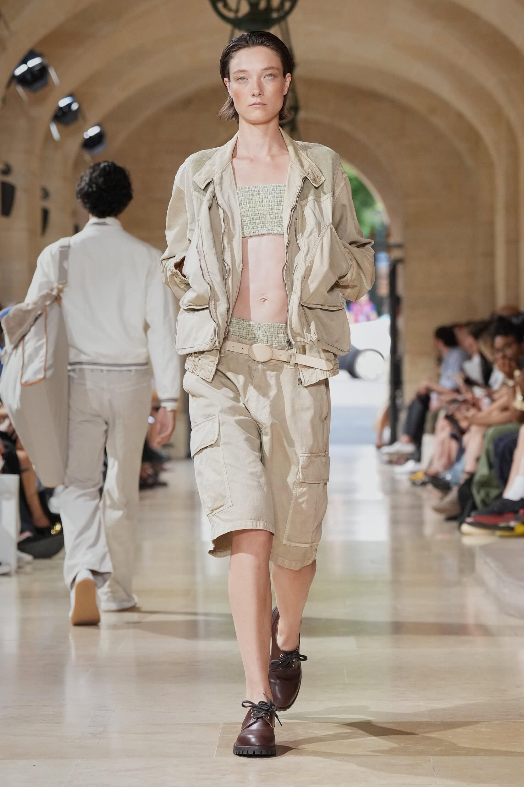 Look 38