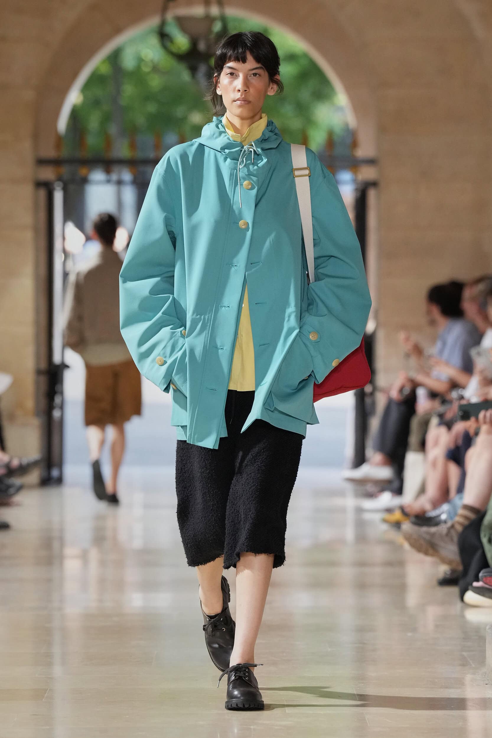 Look 44
