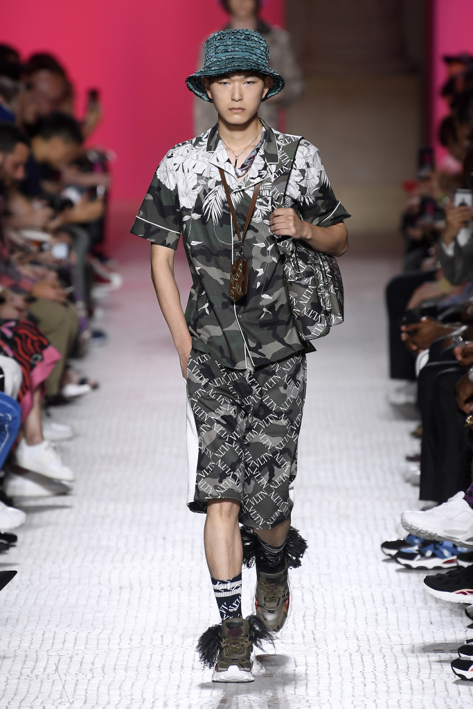 Look 14