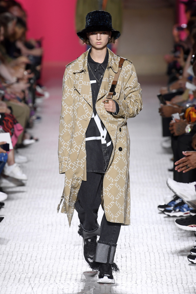 Look 25