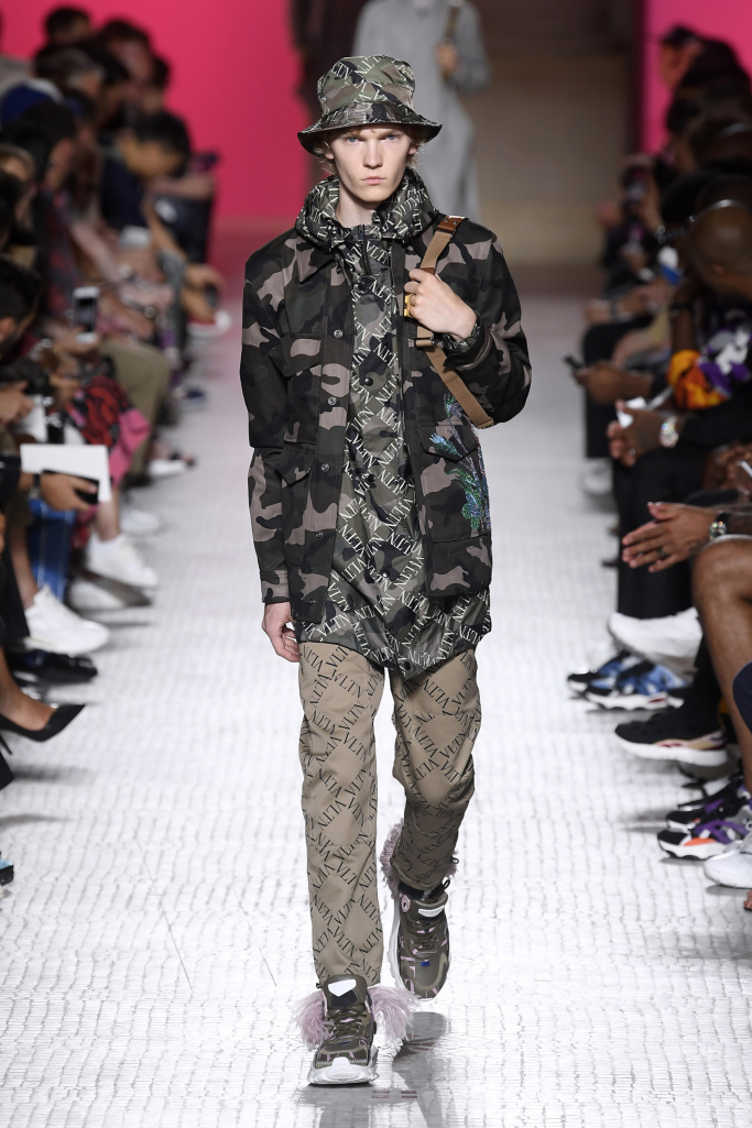 Look 27