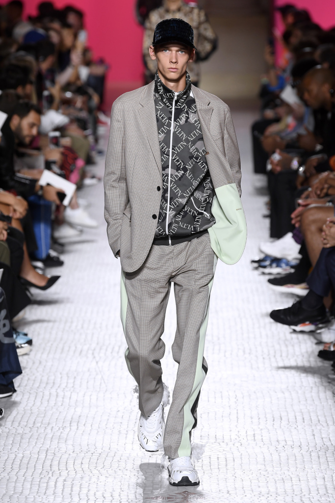 Look 48