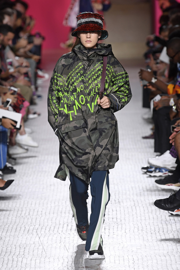 Look 50