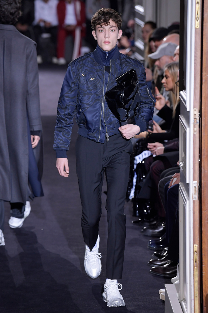 Look 12