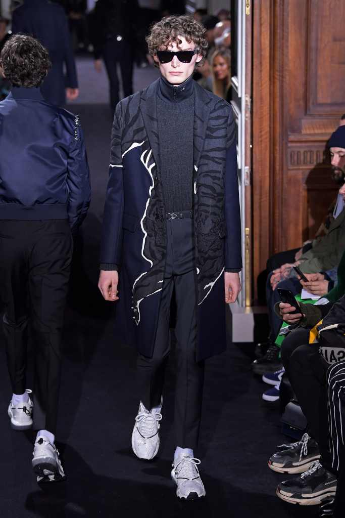 Look 34