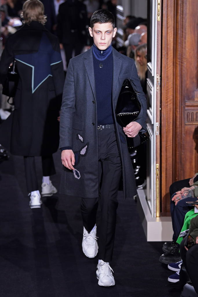Look 40