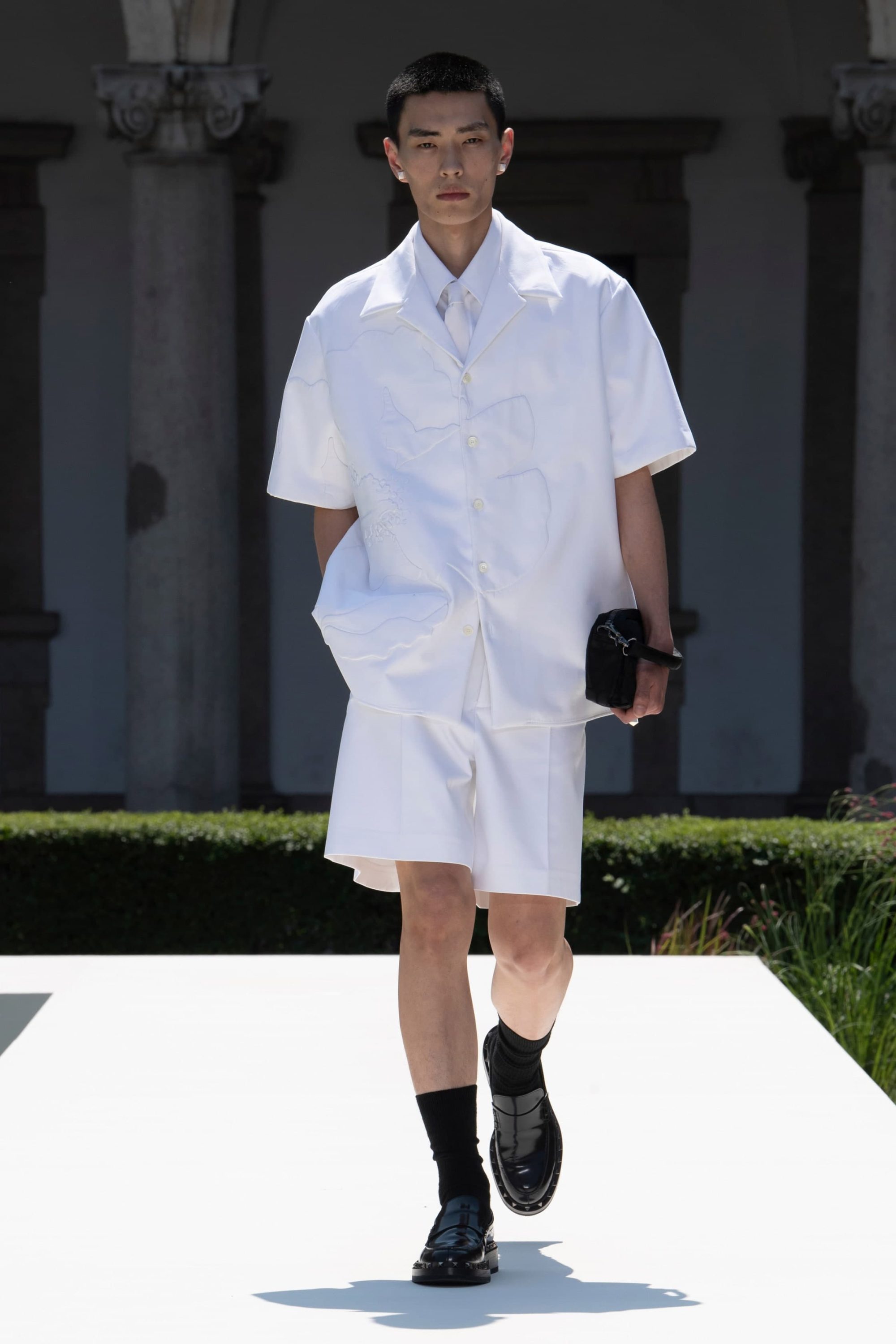Look 5