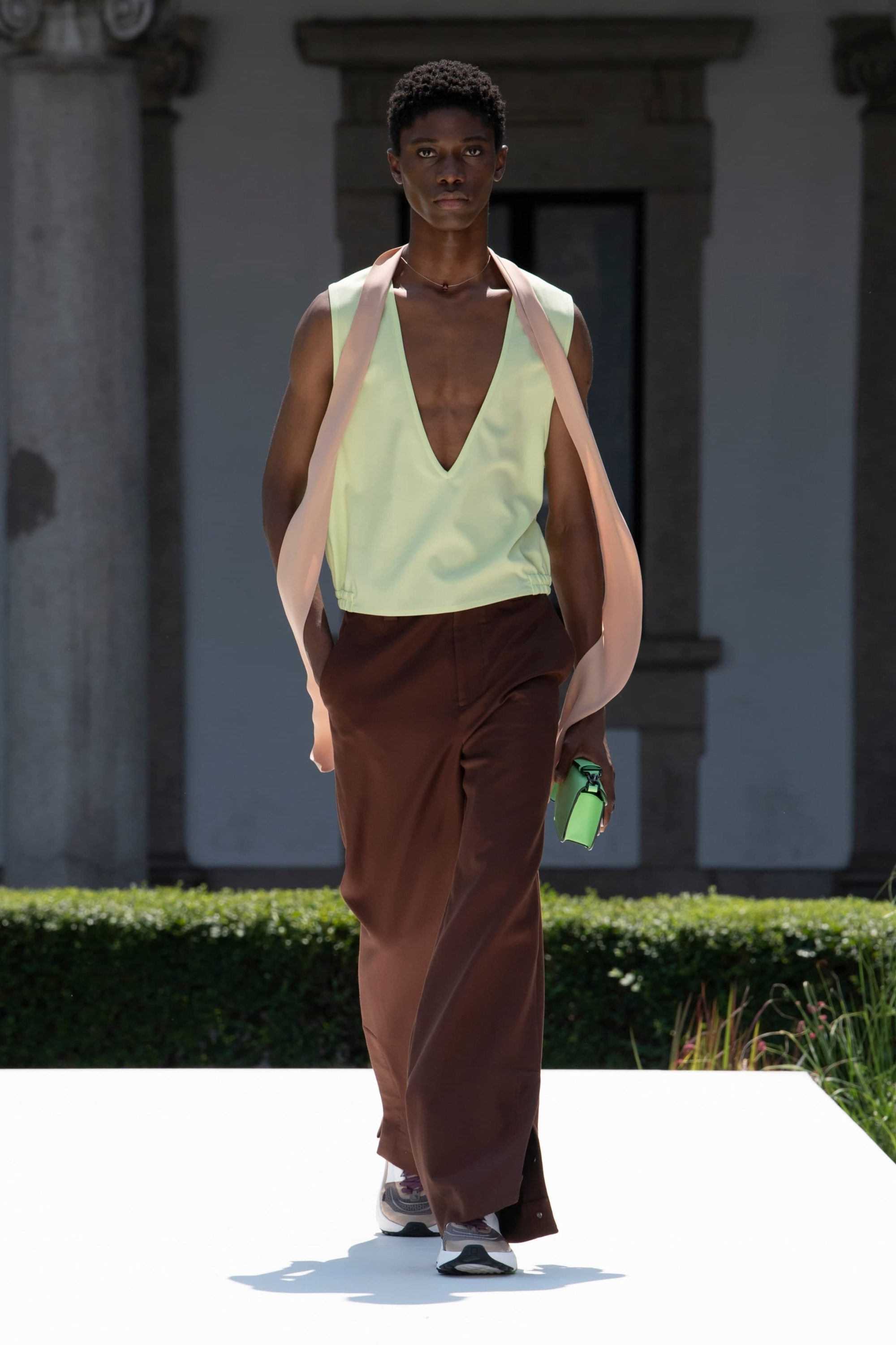 Look 46