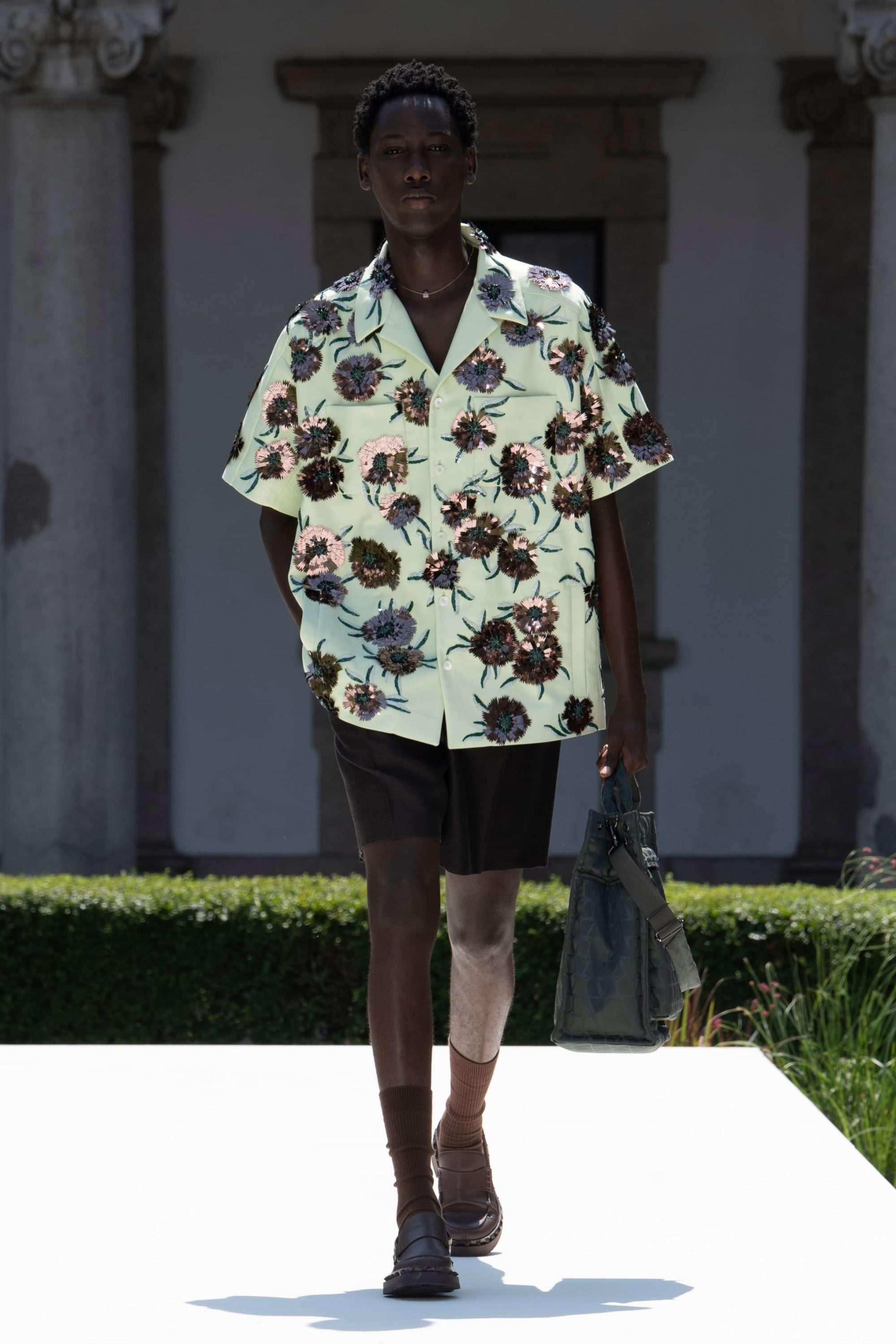 Look 48