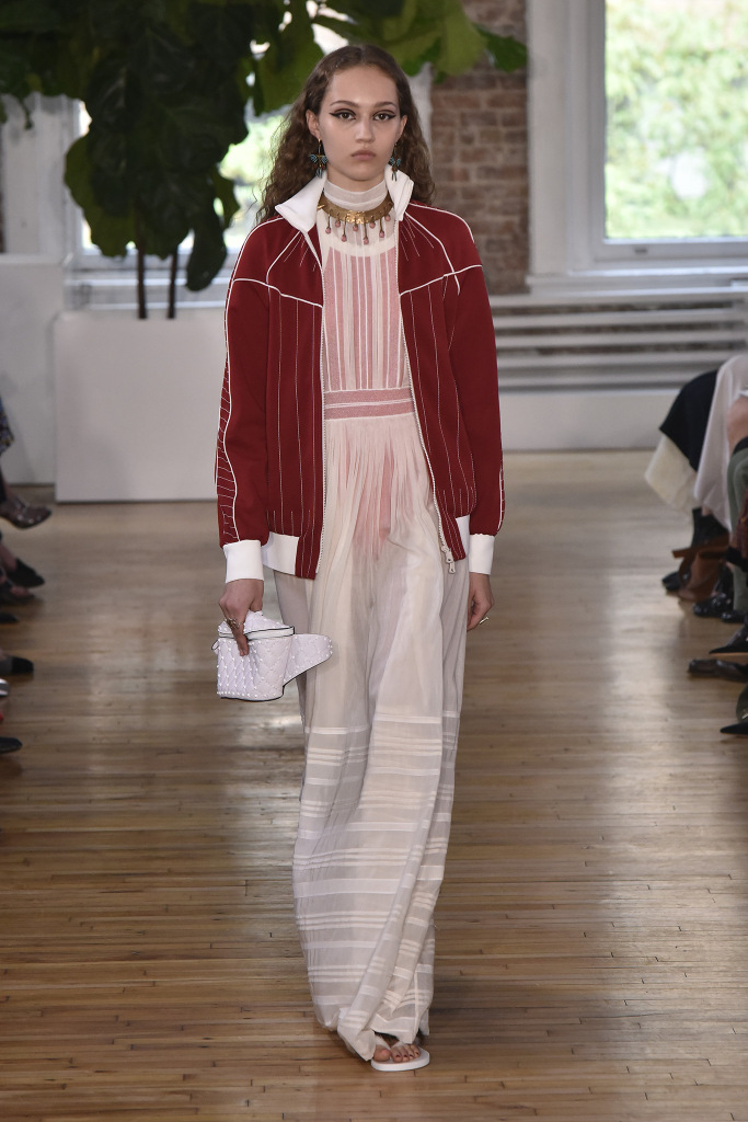 Look 10