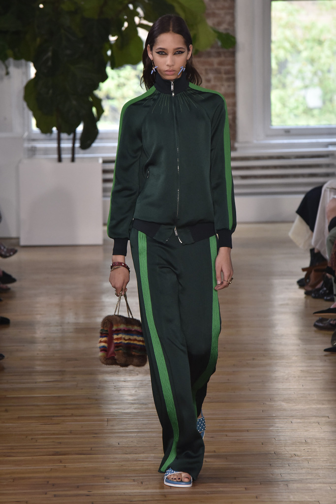 Look 17