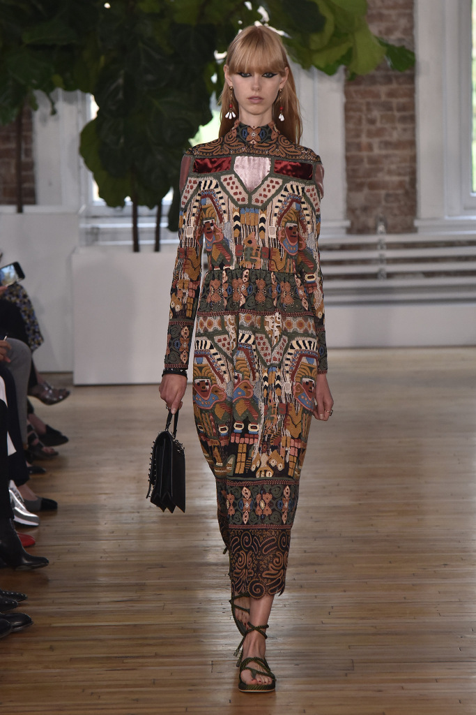 Look 19
