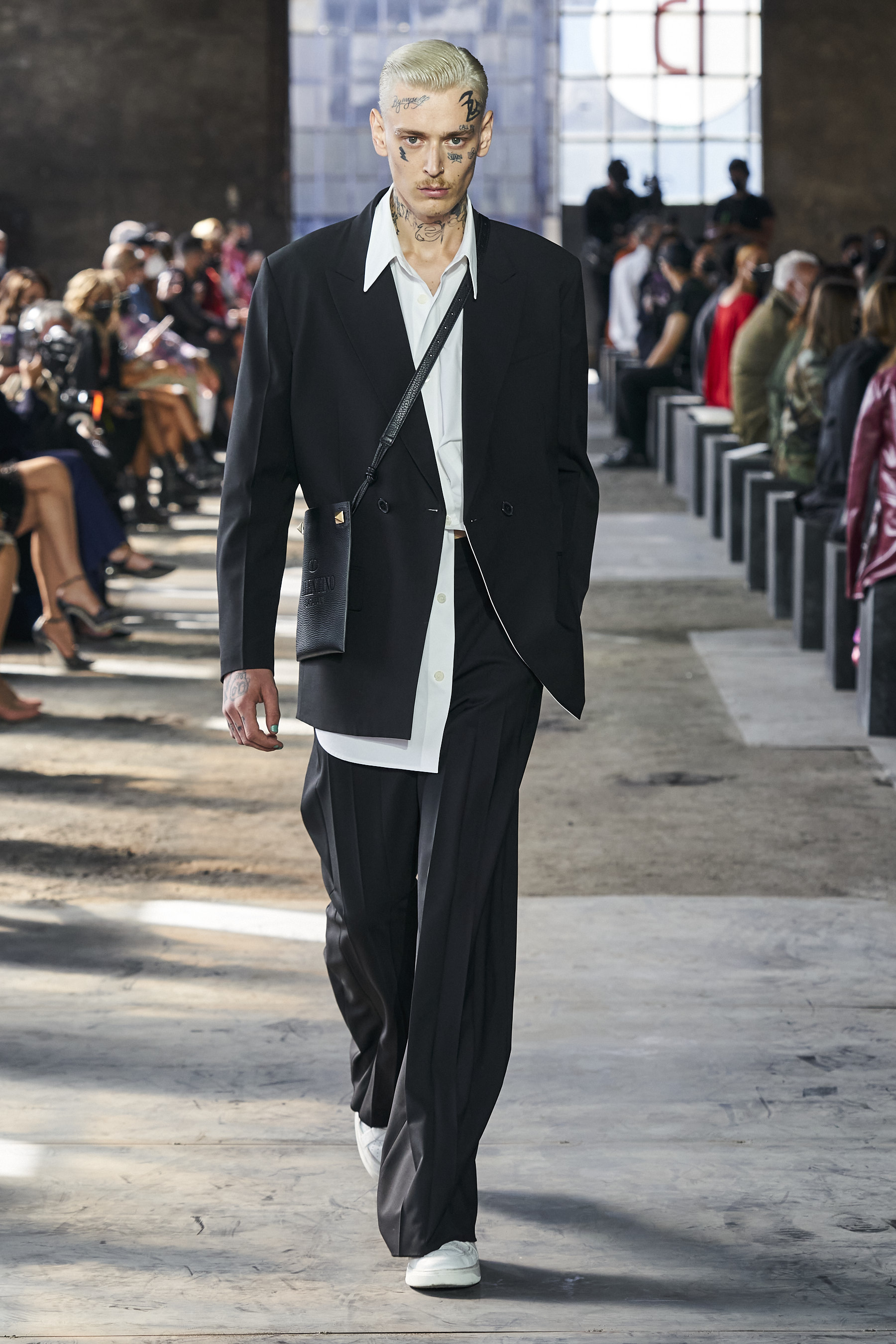 Look 9