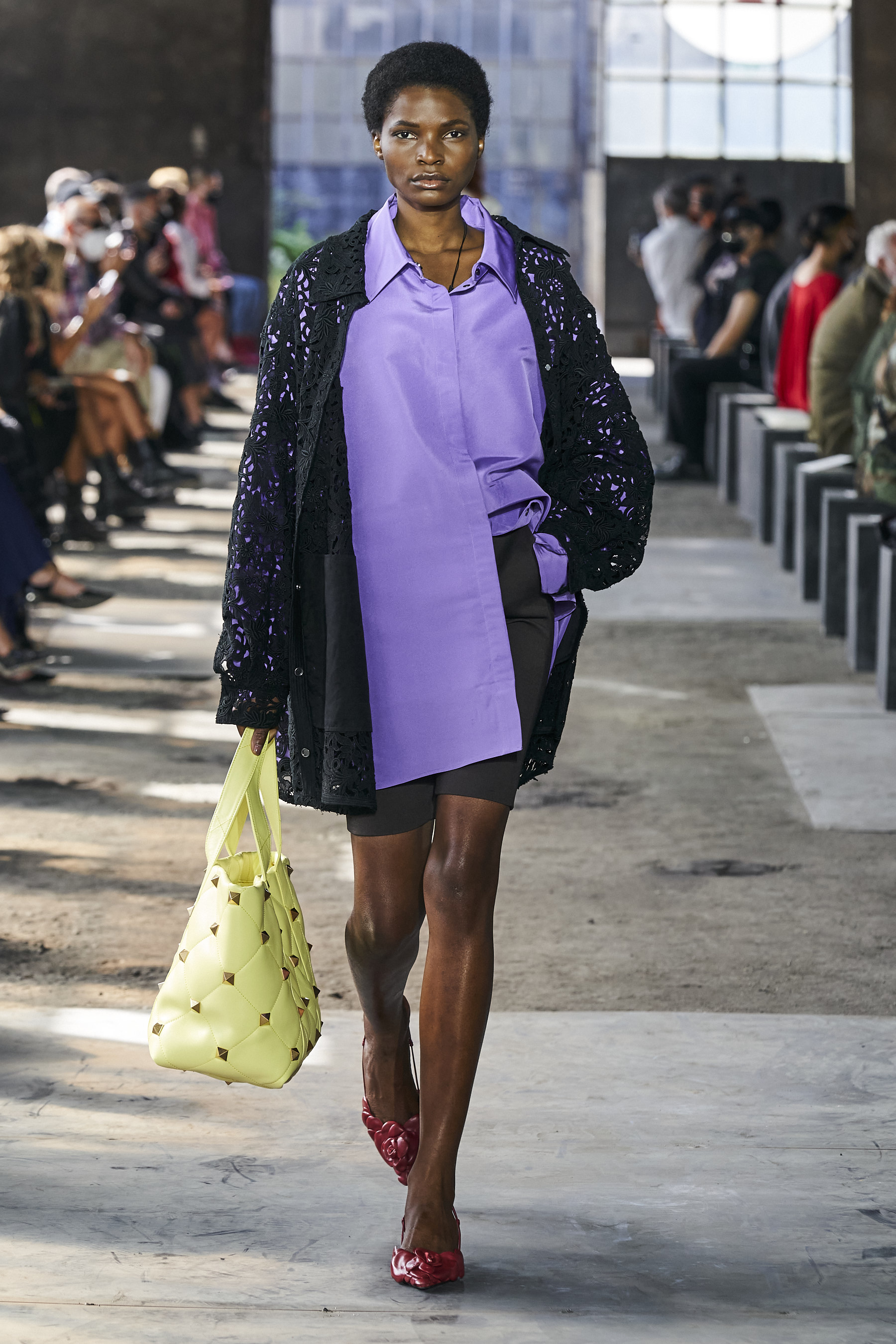 Look 10