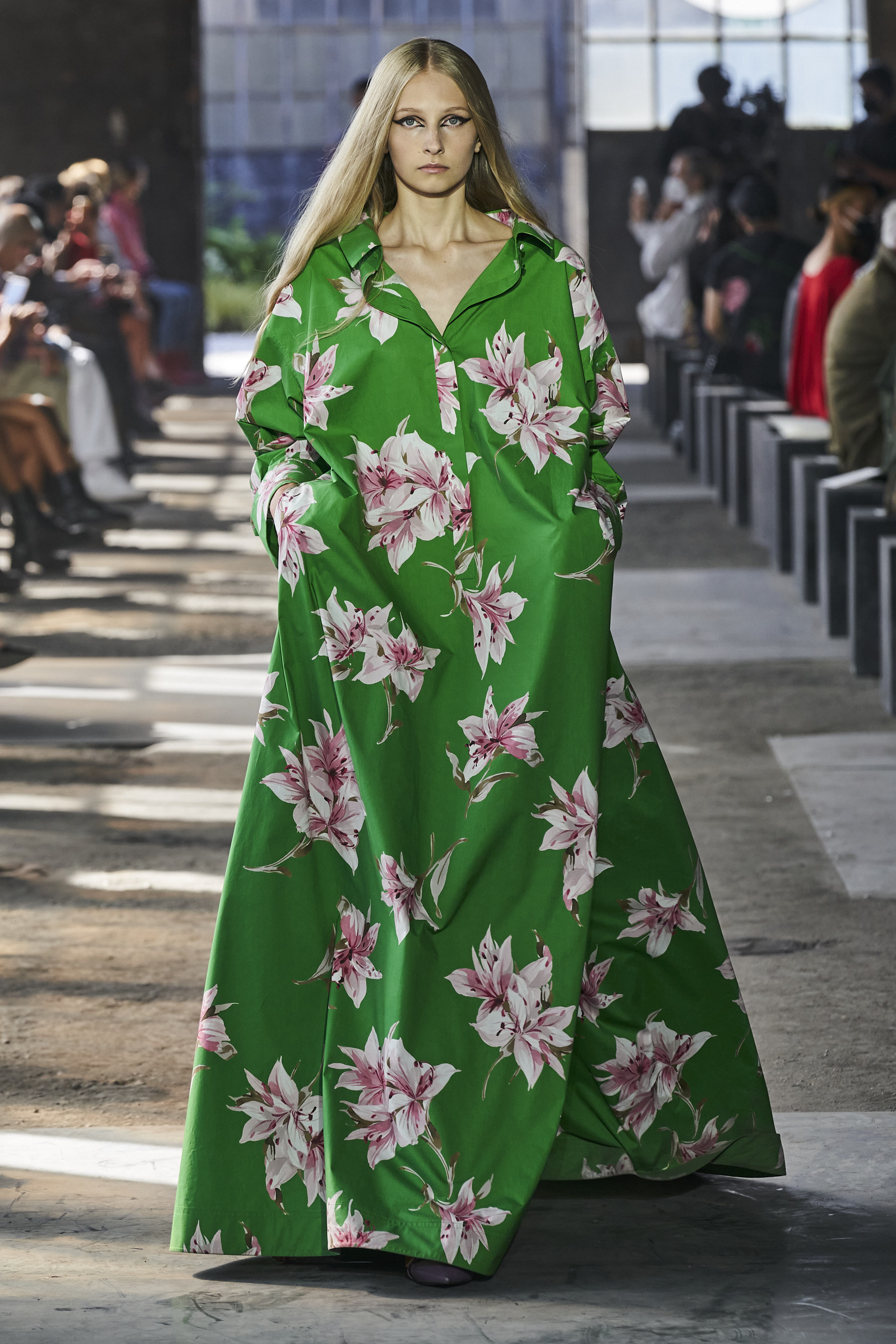 Look 27