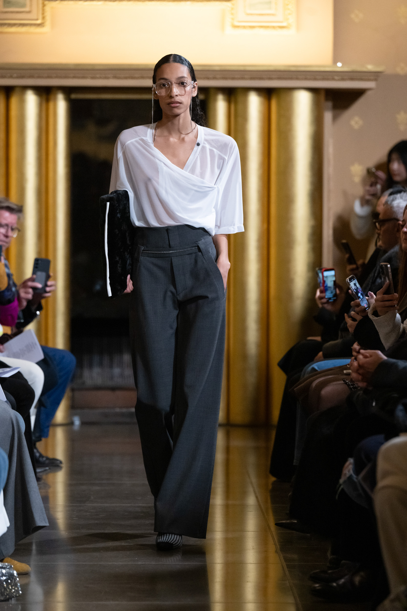 Look 5