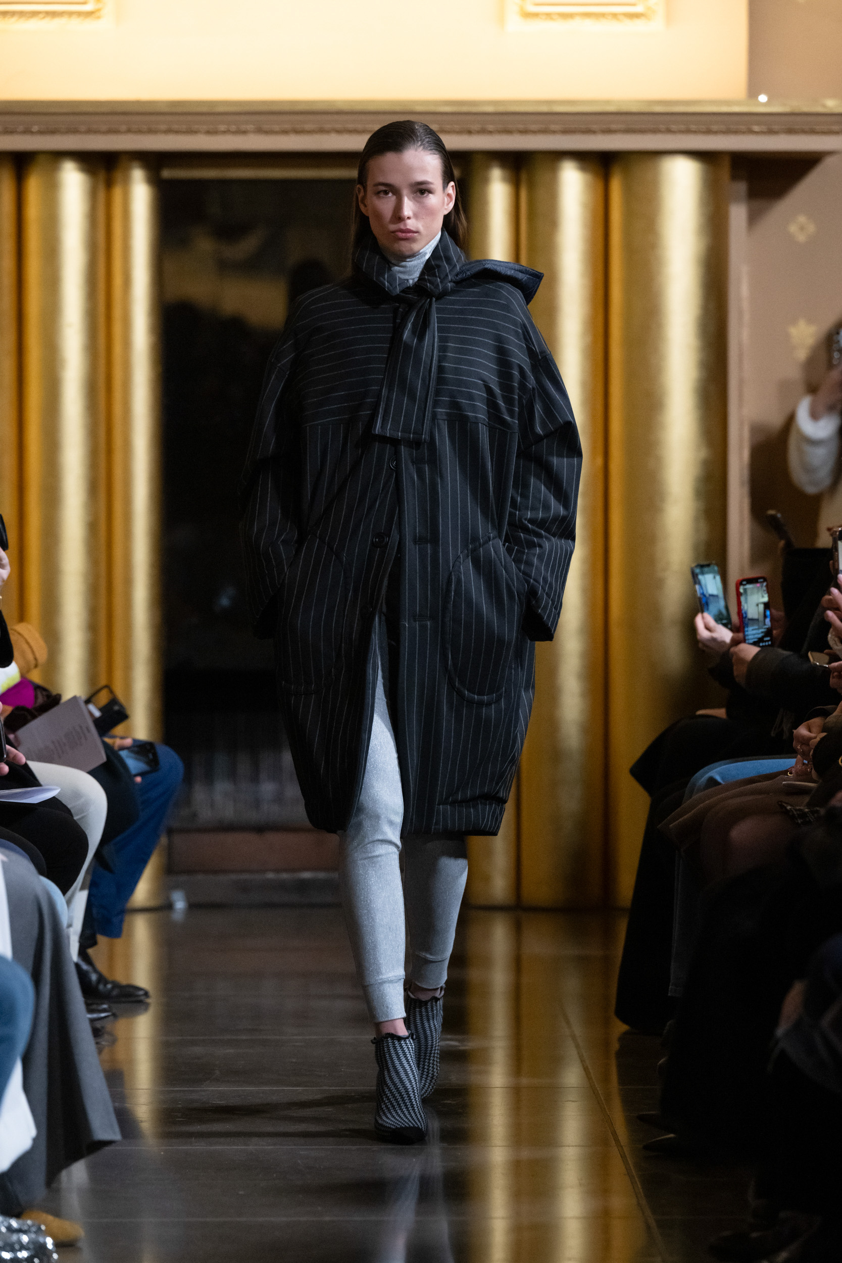 Look 8