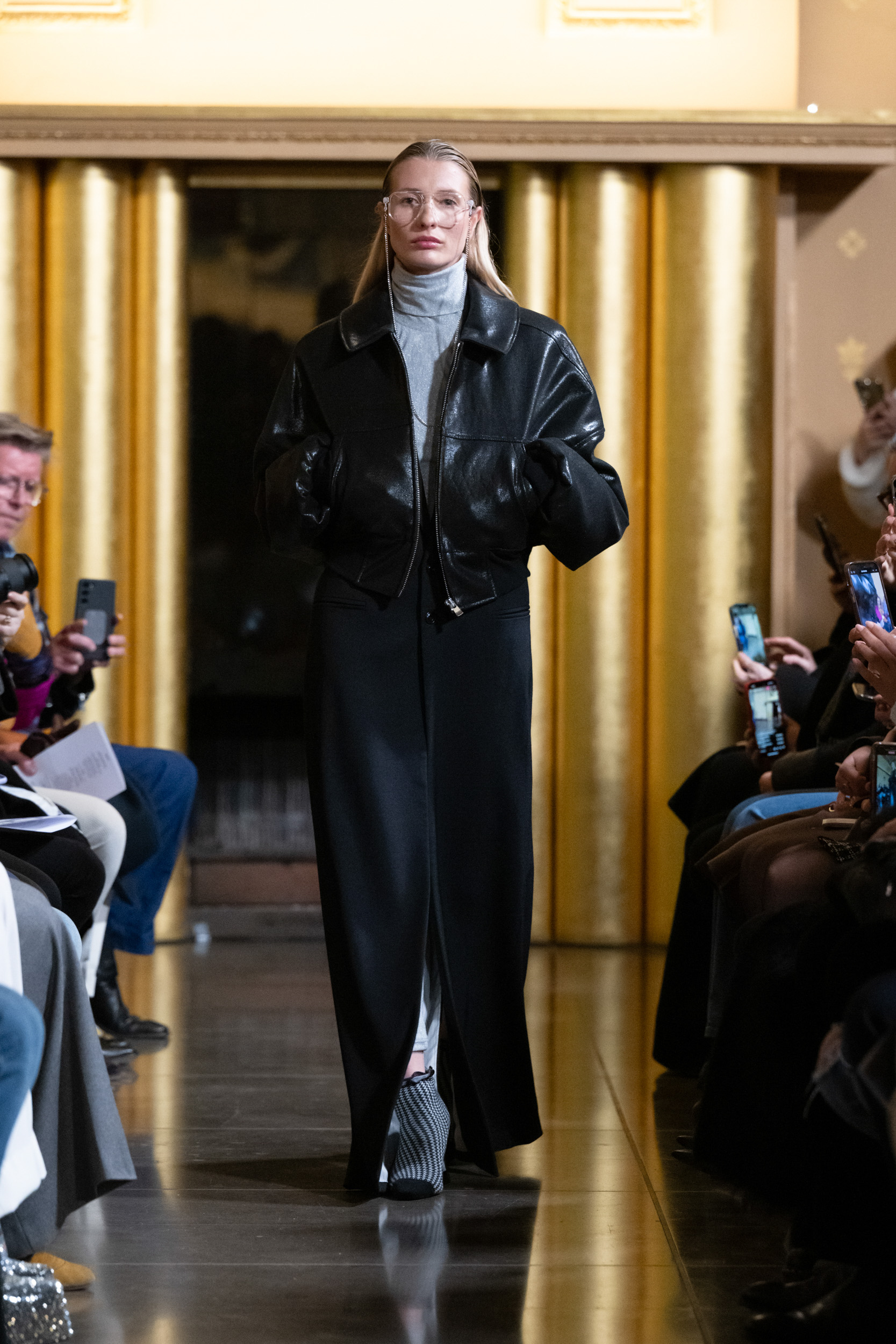 Look 7