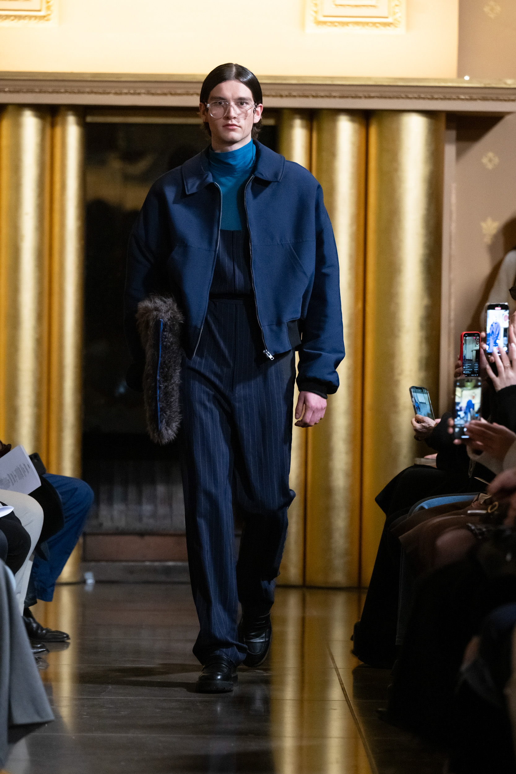 Look 13