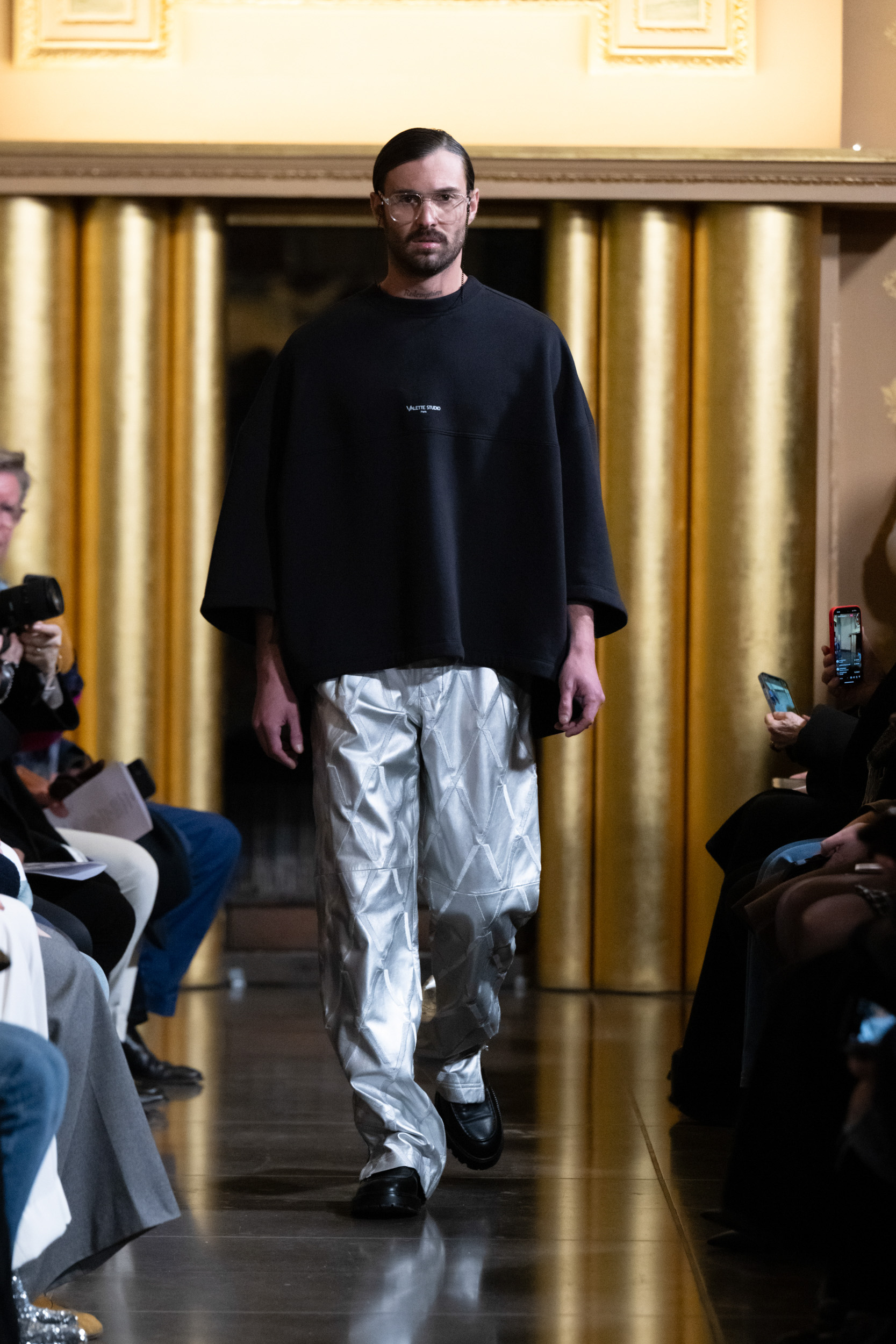 Look 15