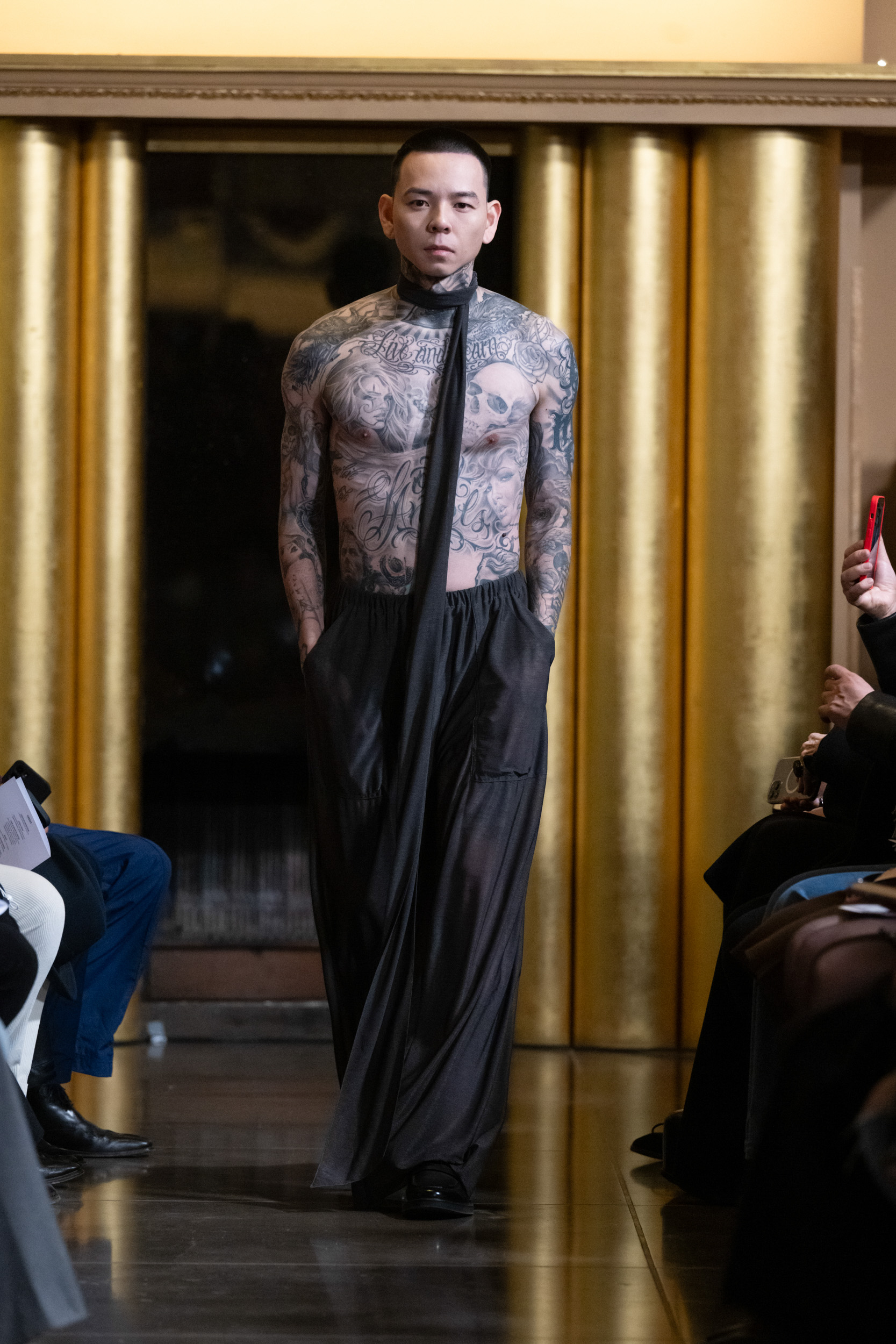 Look 24