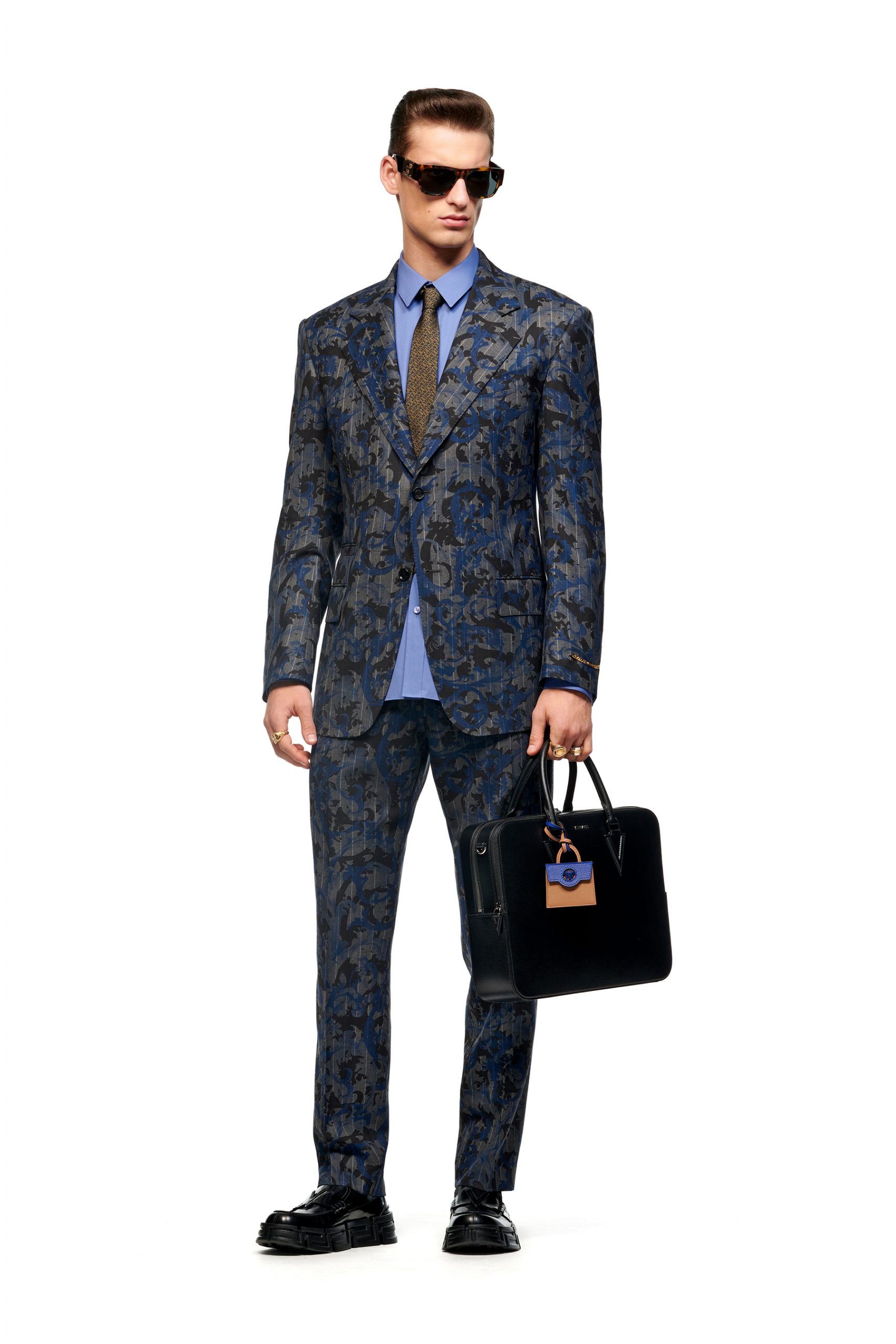 Look 27