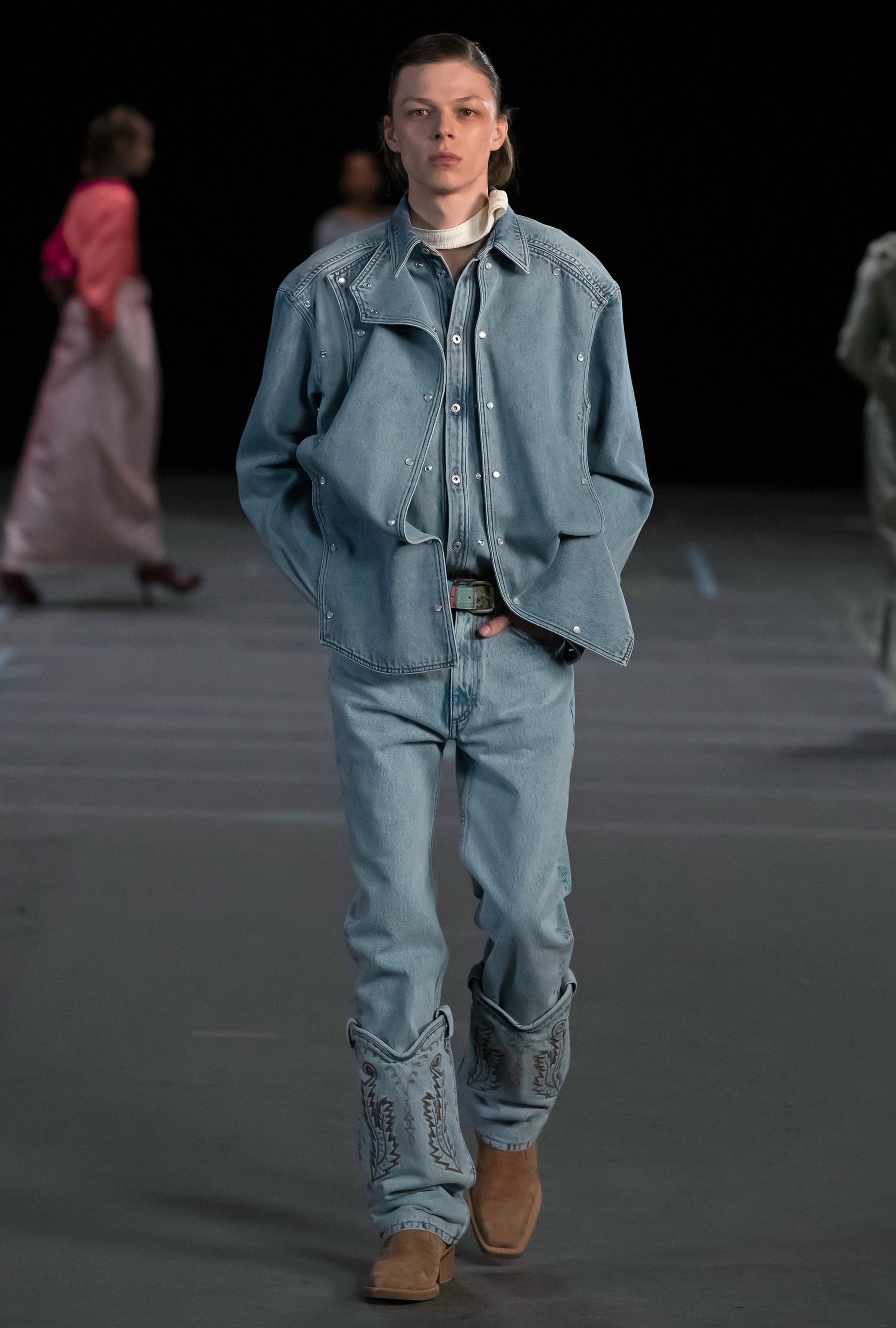 Look 9