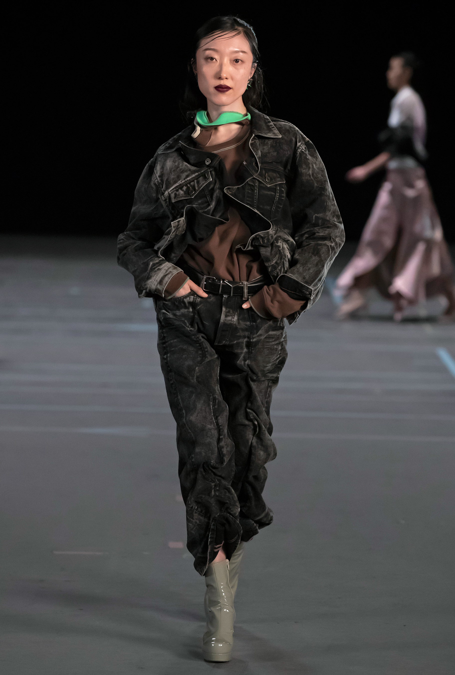 Look 11