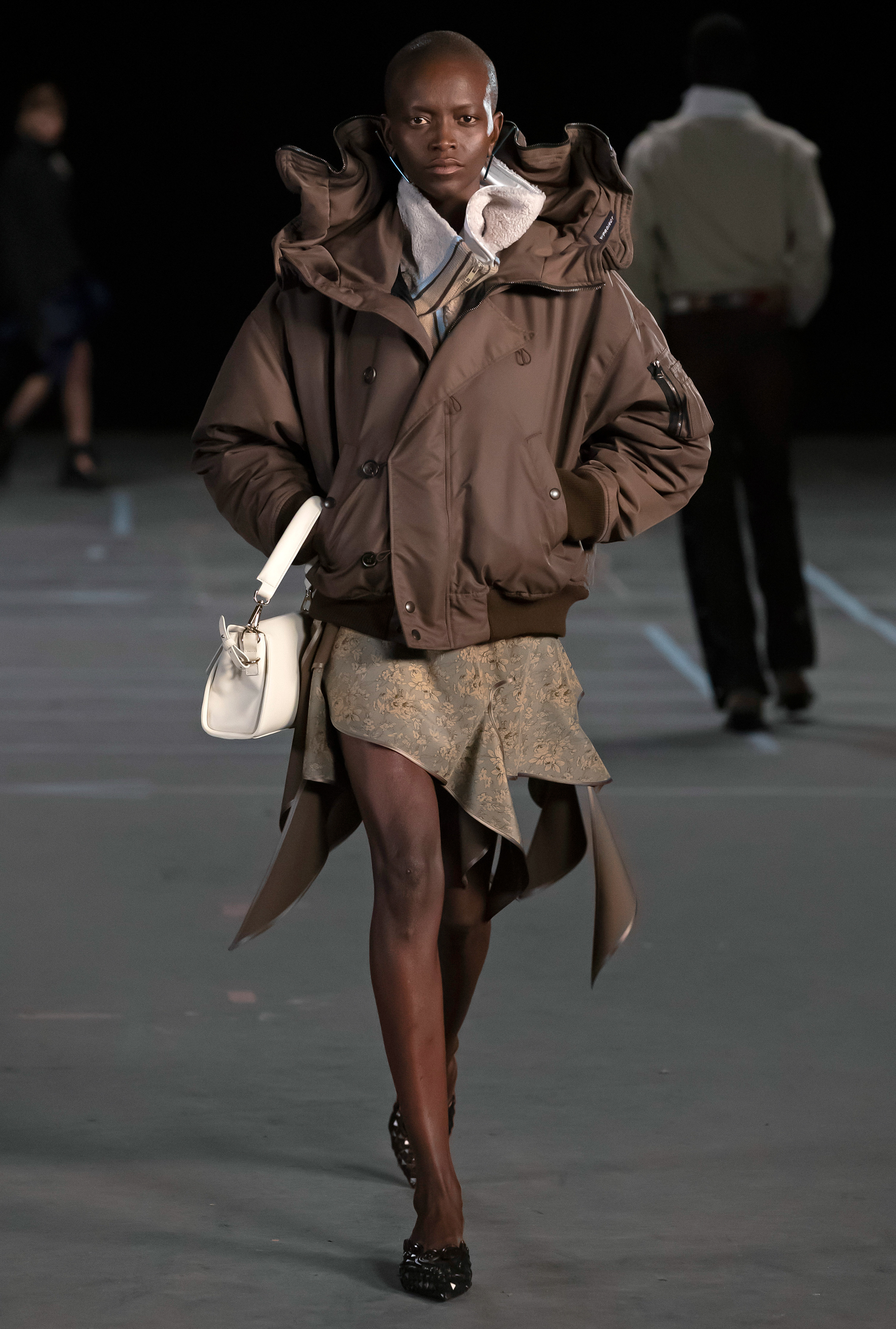 Look 14