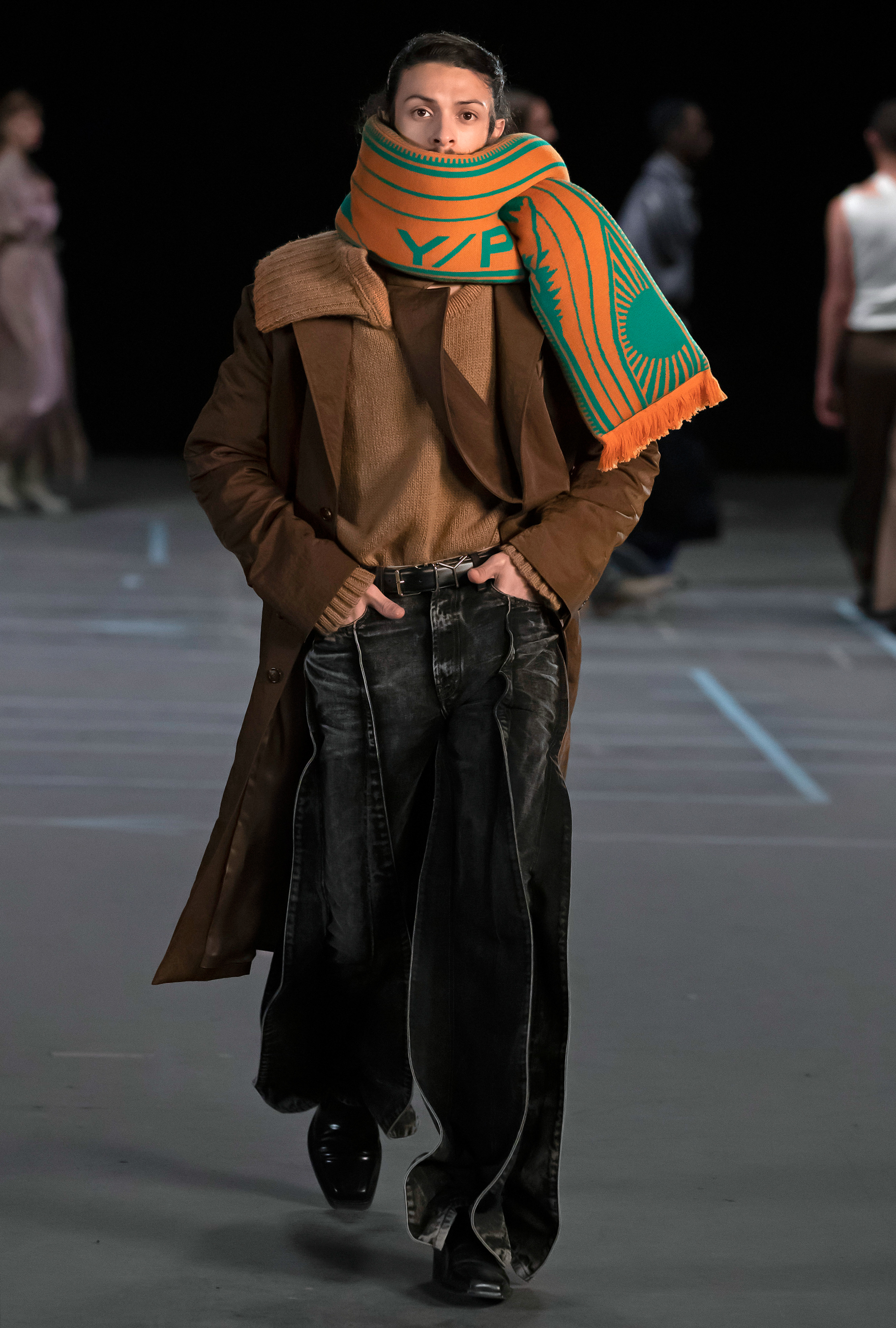Look 29