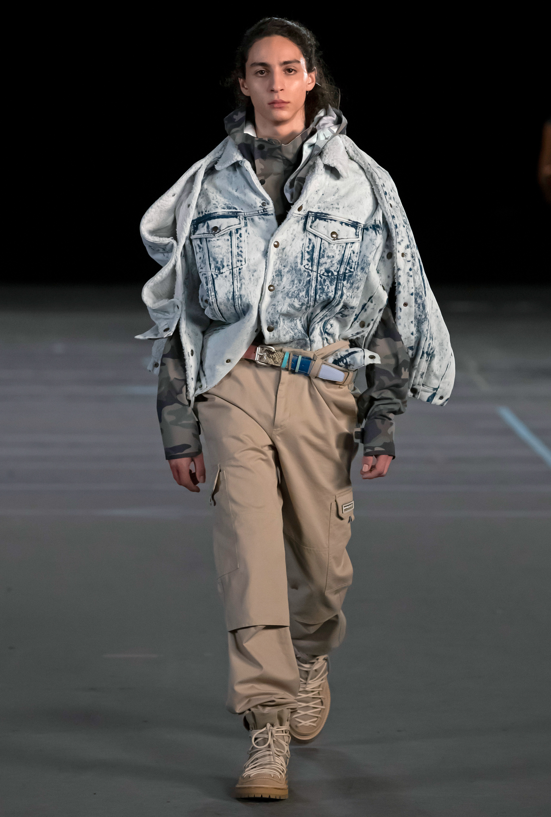 Look 35