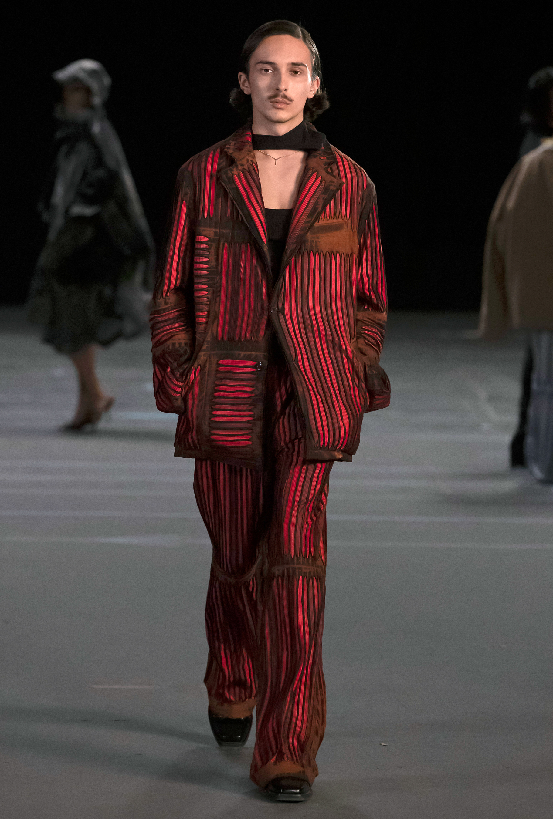 Look 40