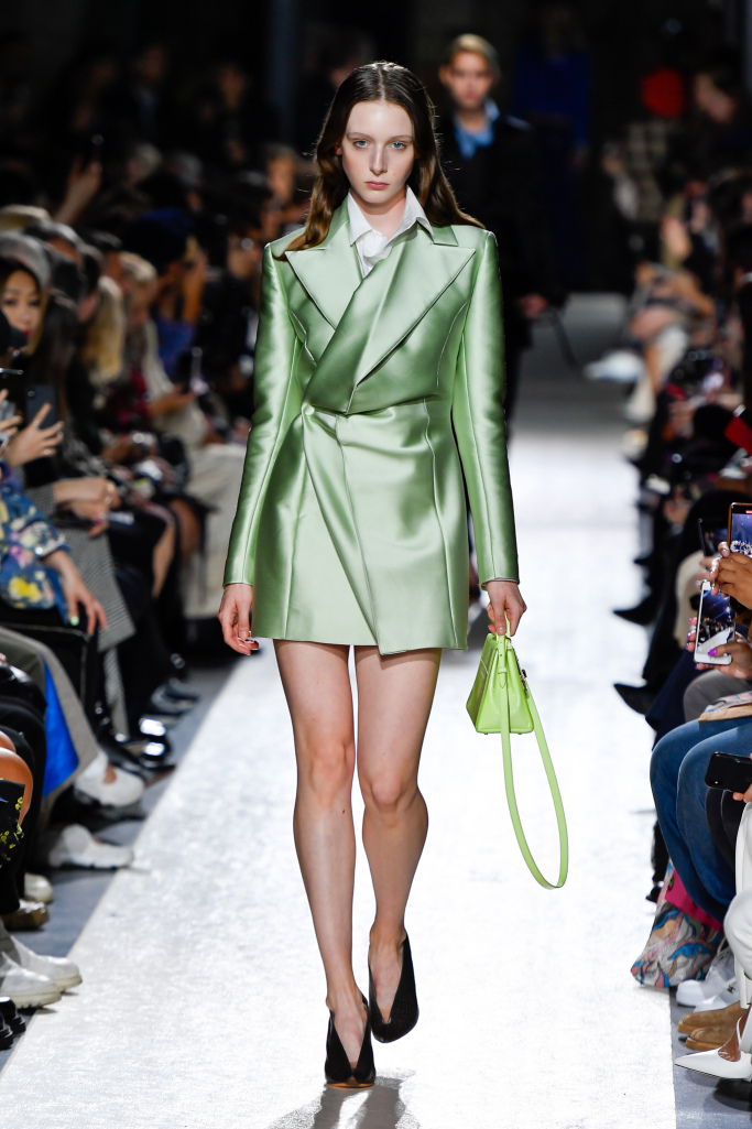 Look 14