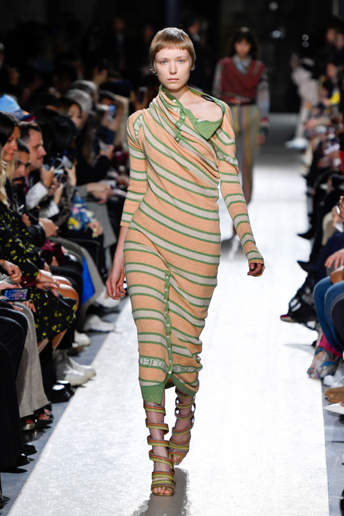 Look 26