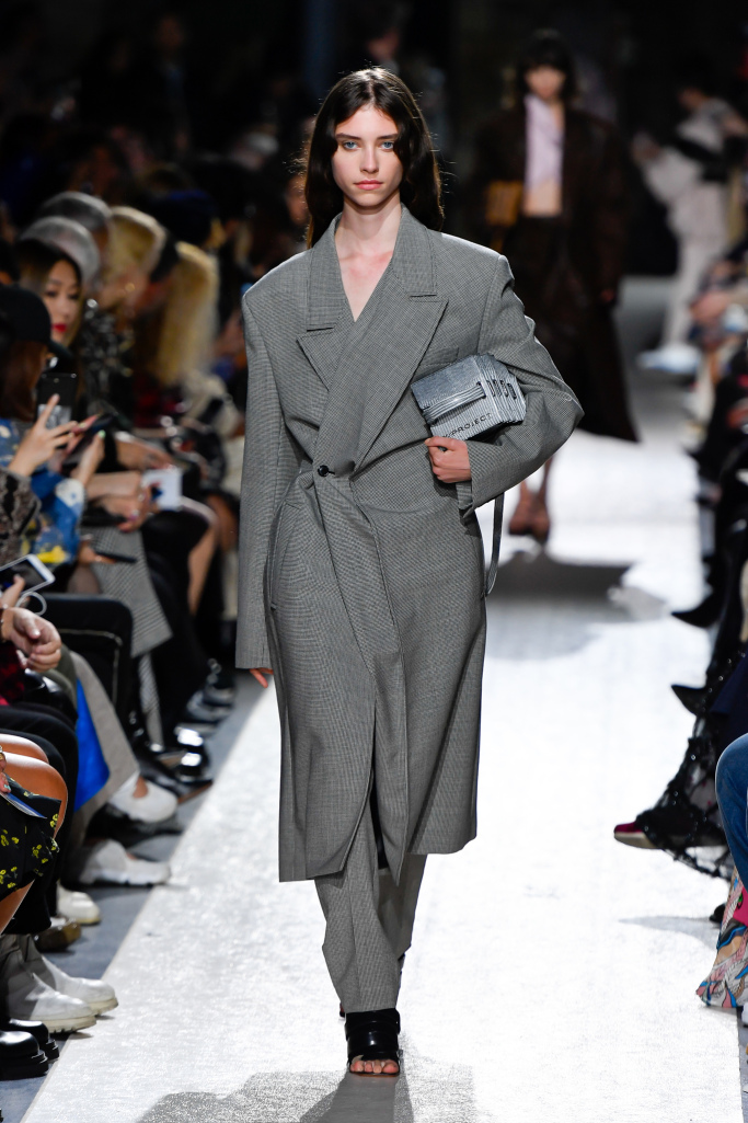 Look 29