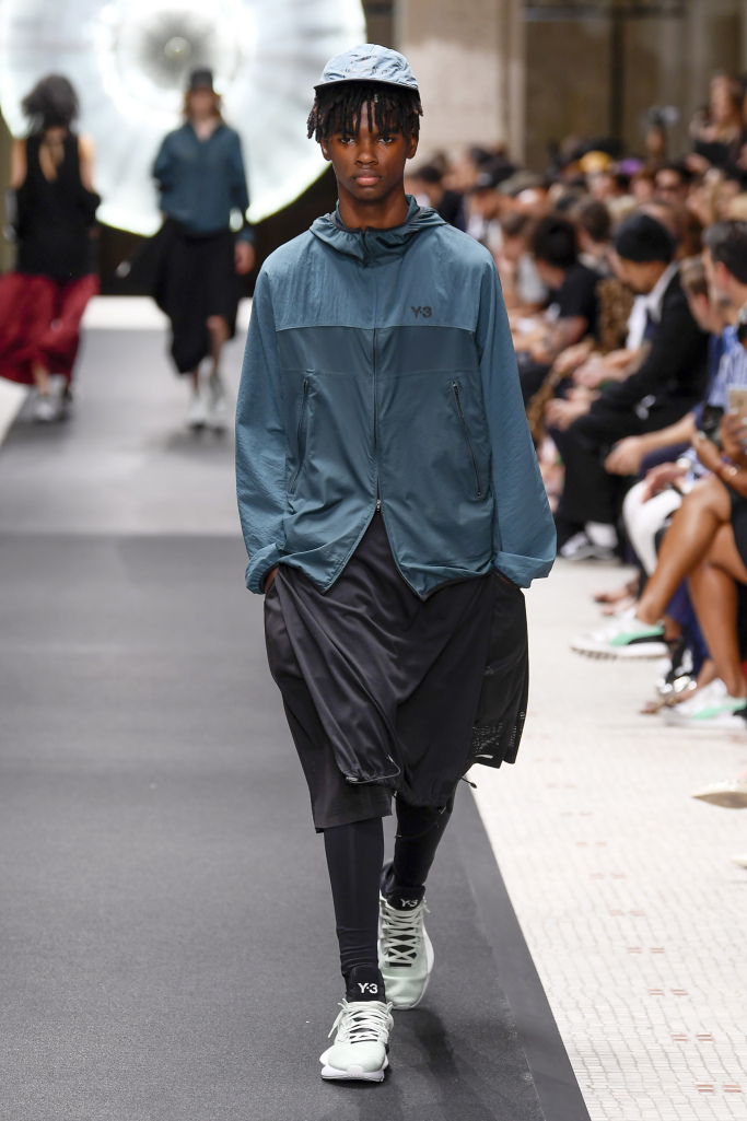 Look 12