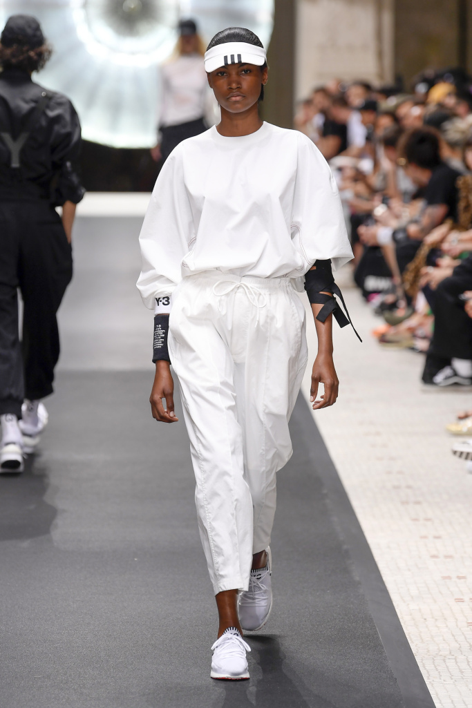 Look 37