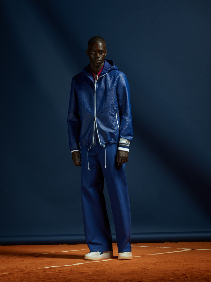 Look 16