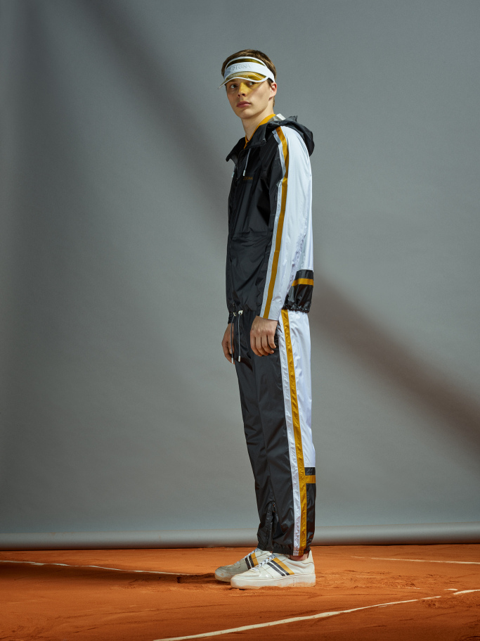 Look 32
