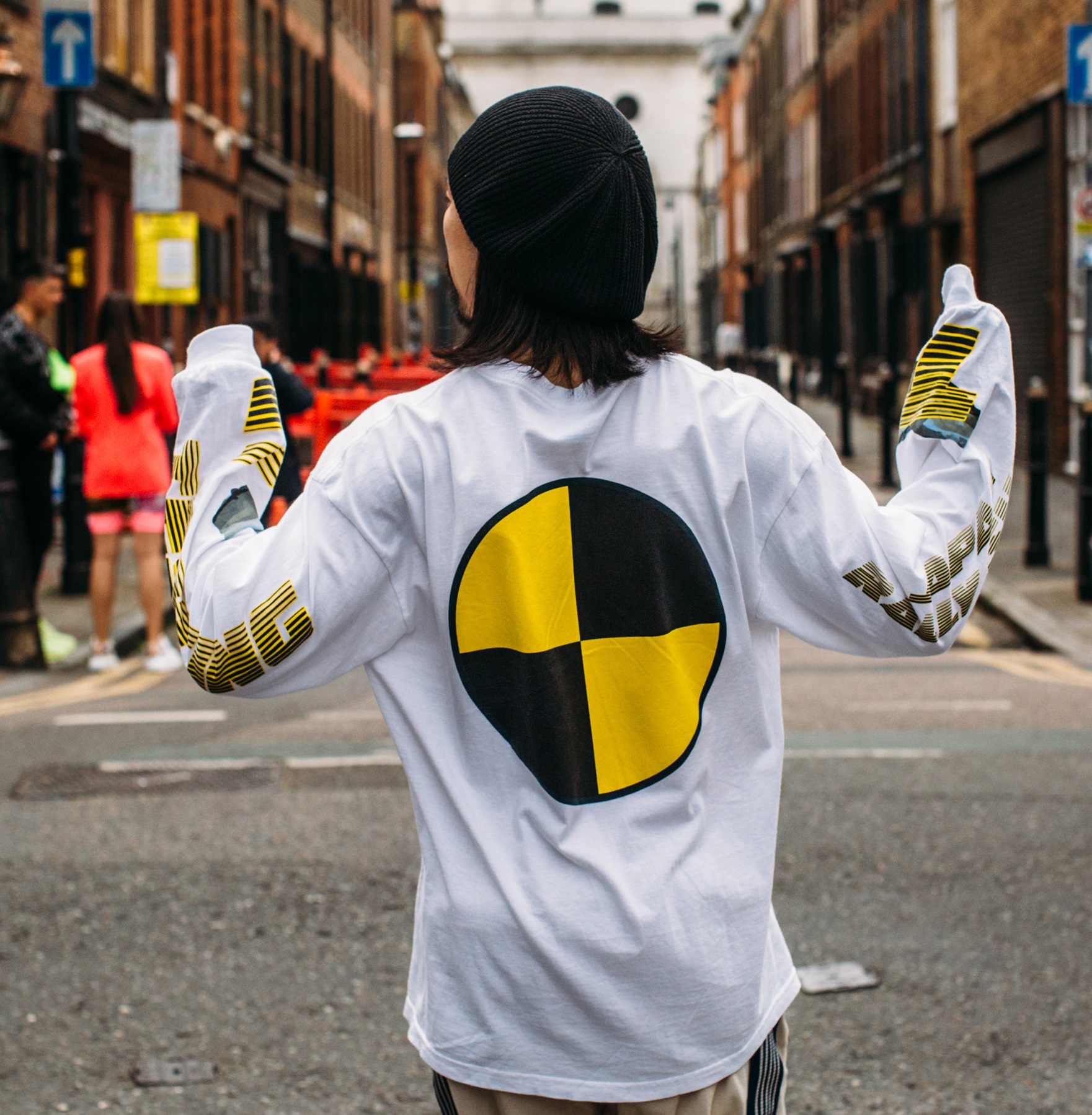 Street Style - Image 4