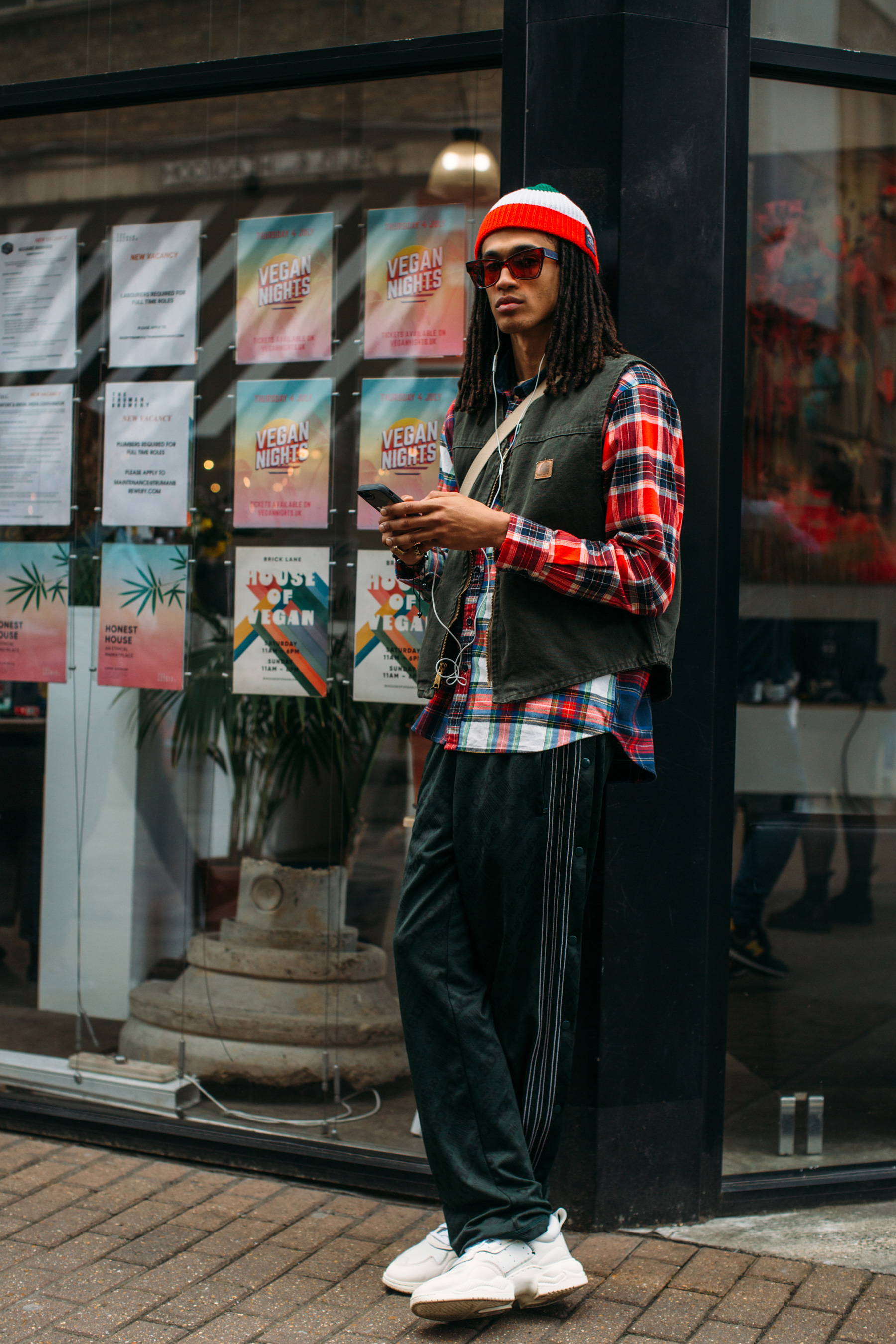 Street Style - Image 2