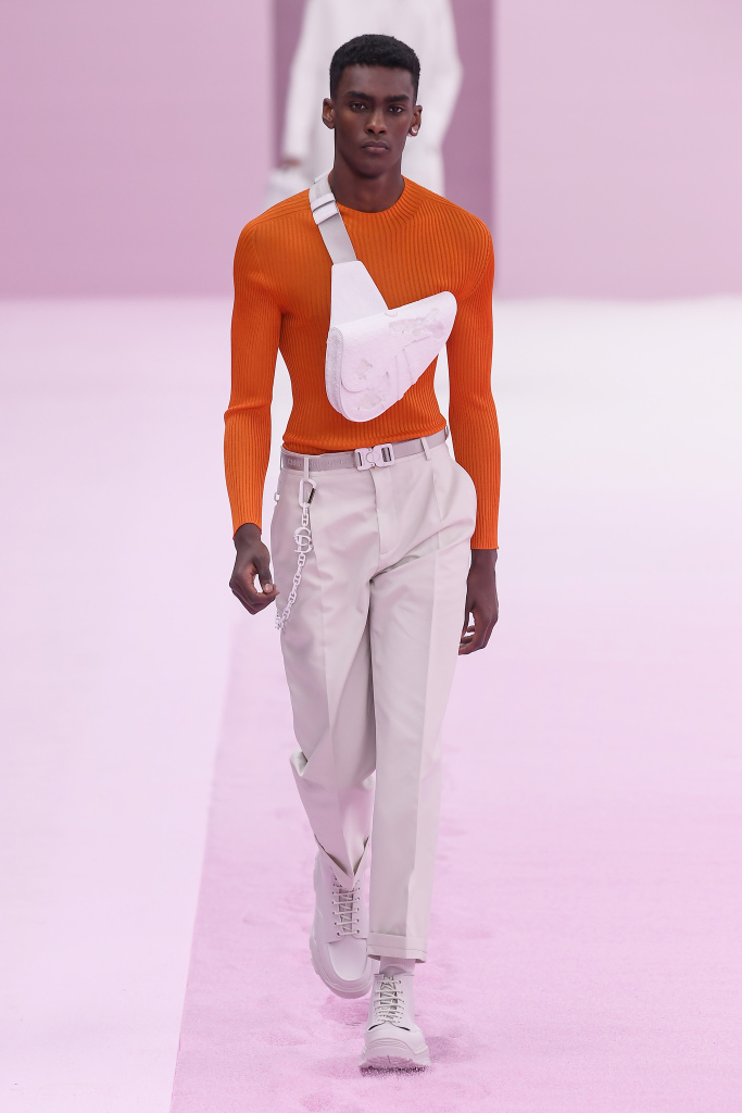 Look 11