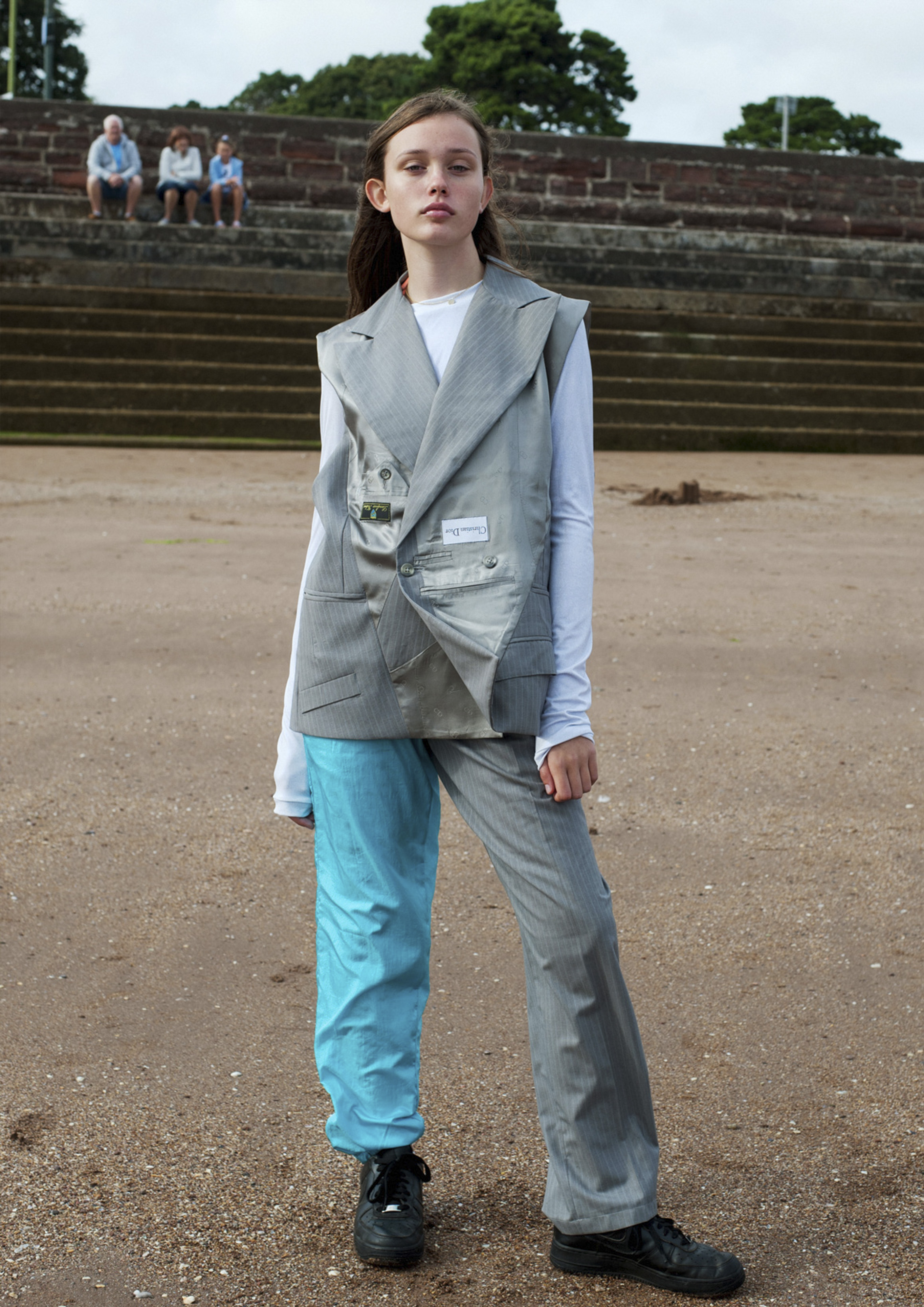 Look 11