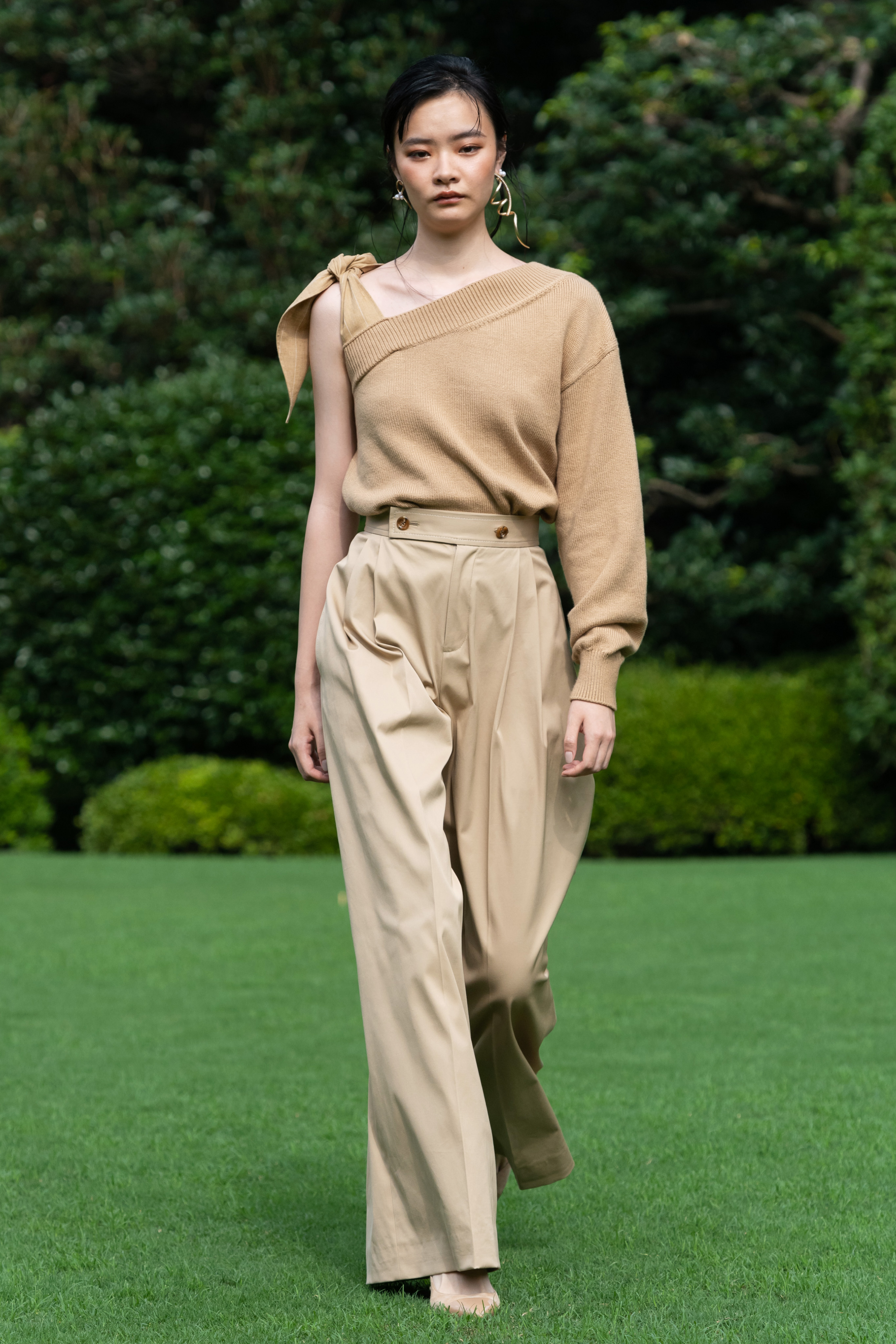 Look 28